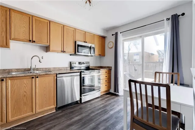 Additional property image - 39 Pinewoods Dr Unit 13