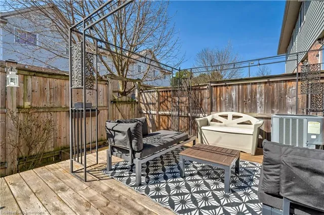 Additional property image - 39 Pinewoods Dr Unit 13
