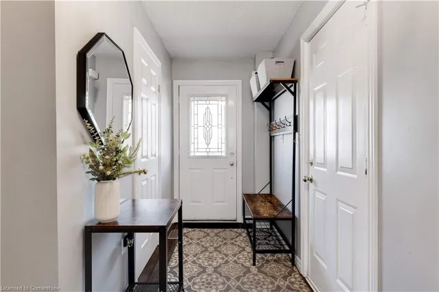 Additional property image - 39 Pinewoods Dr Unit 13