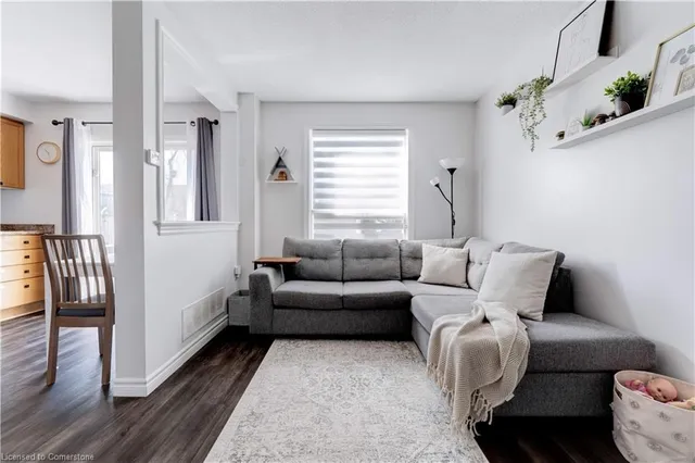 Additional property image - 39 Pinewoods Dr Unit 13
