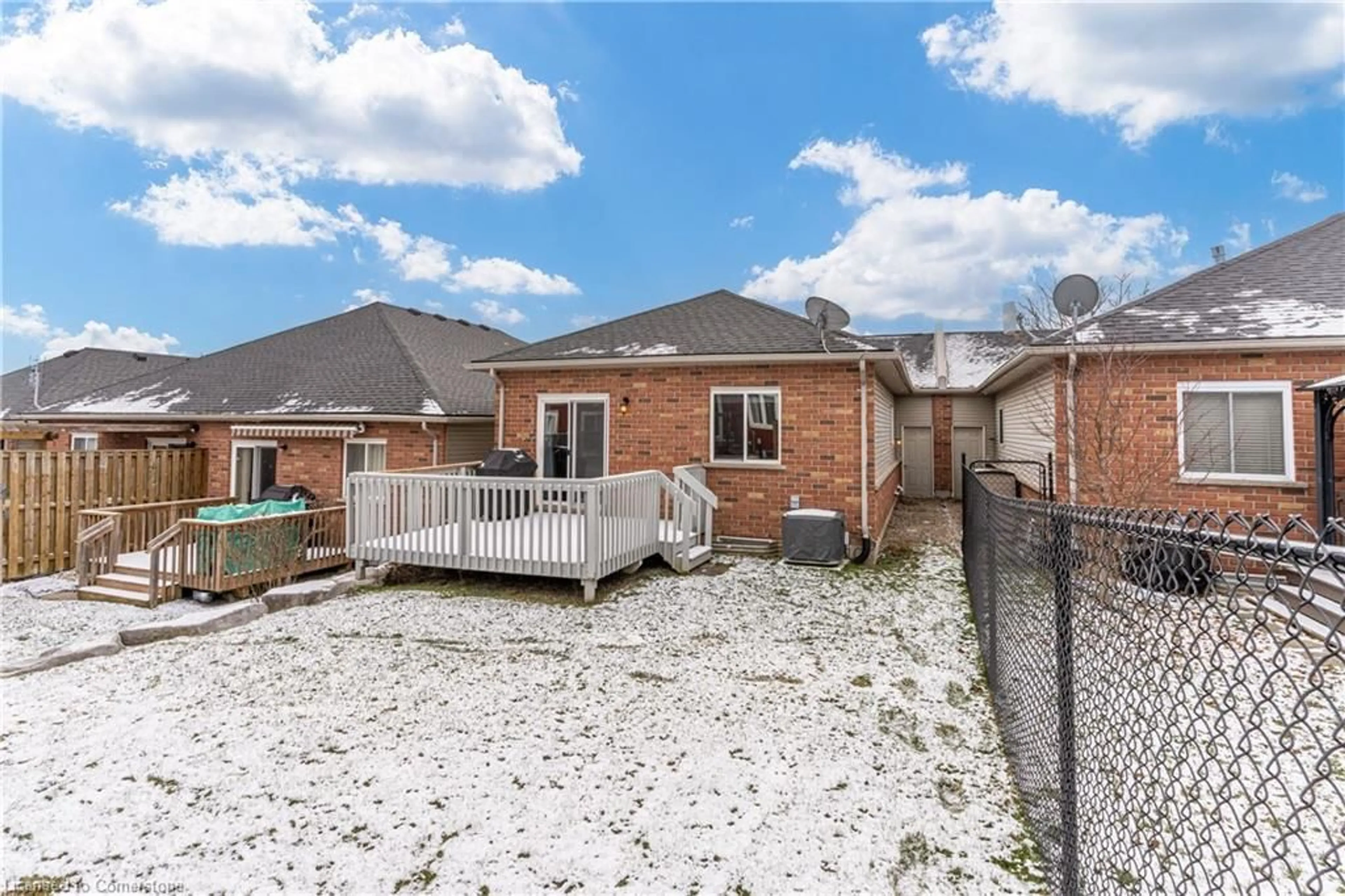 Unknown for 7 Millcroft Dr, Simcoe Ontario N3Y 5M9