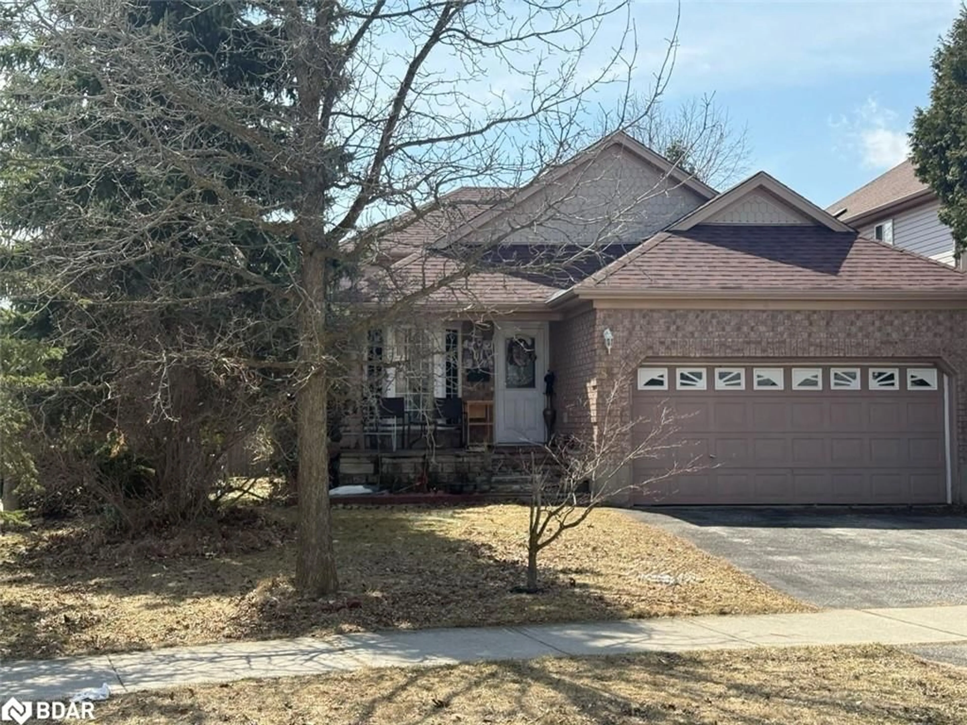 Home with brick exterior material, street for 84 Porter Crt, Guelph Ontario N1L 1L8