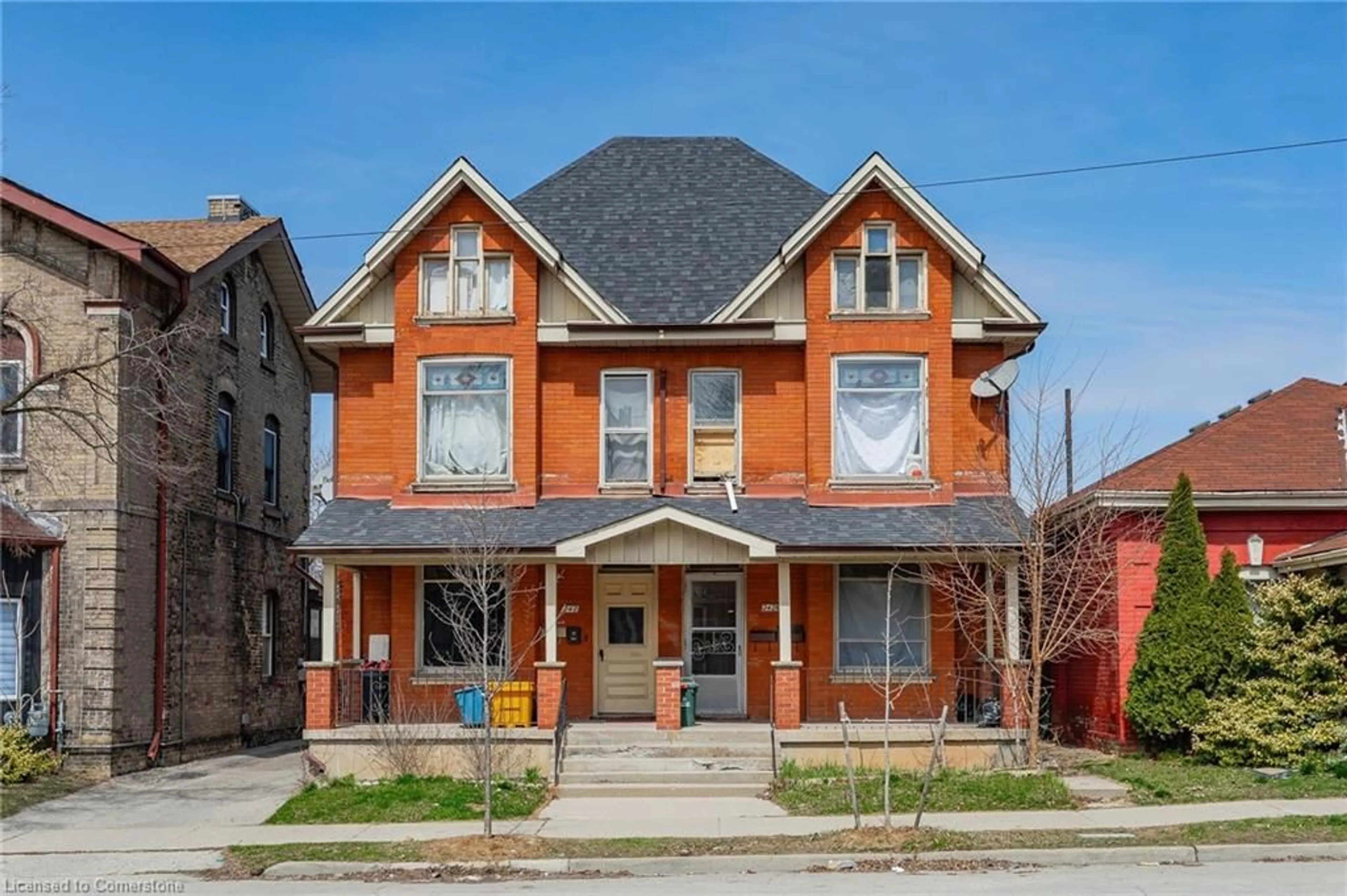 Home with brick exterior material, building for 242 Dalhousie St, Brantford Ontario N3S 3T9