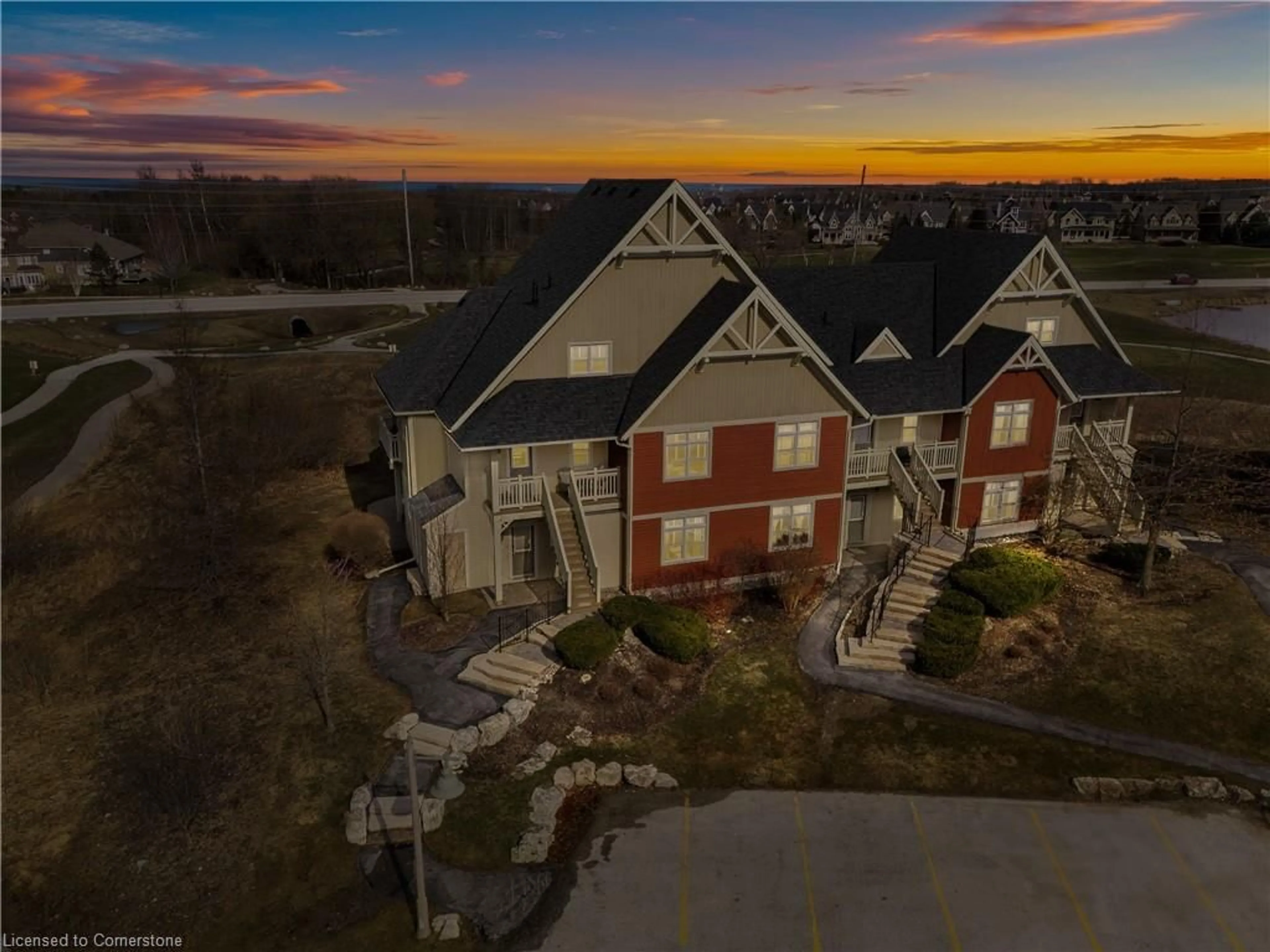 A pic from outside/outdoor area/front of a property/back of a property/a pic from drone, building for 125 Fairway Crt #228, The Blue Mountains Ontario L9Y 0P8