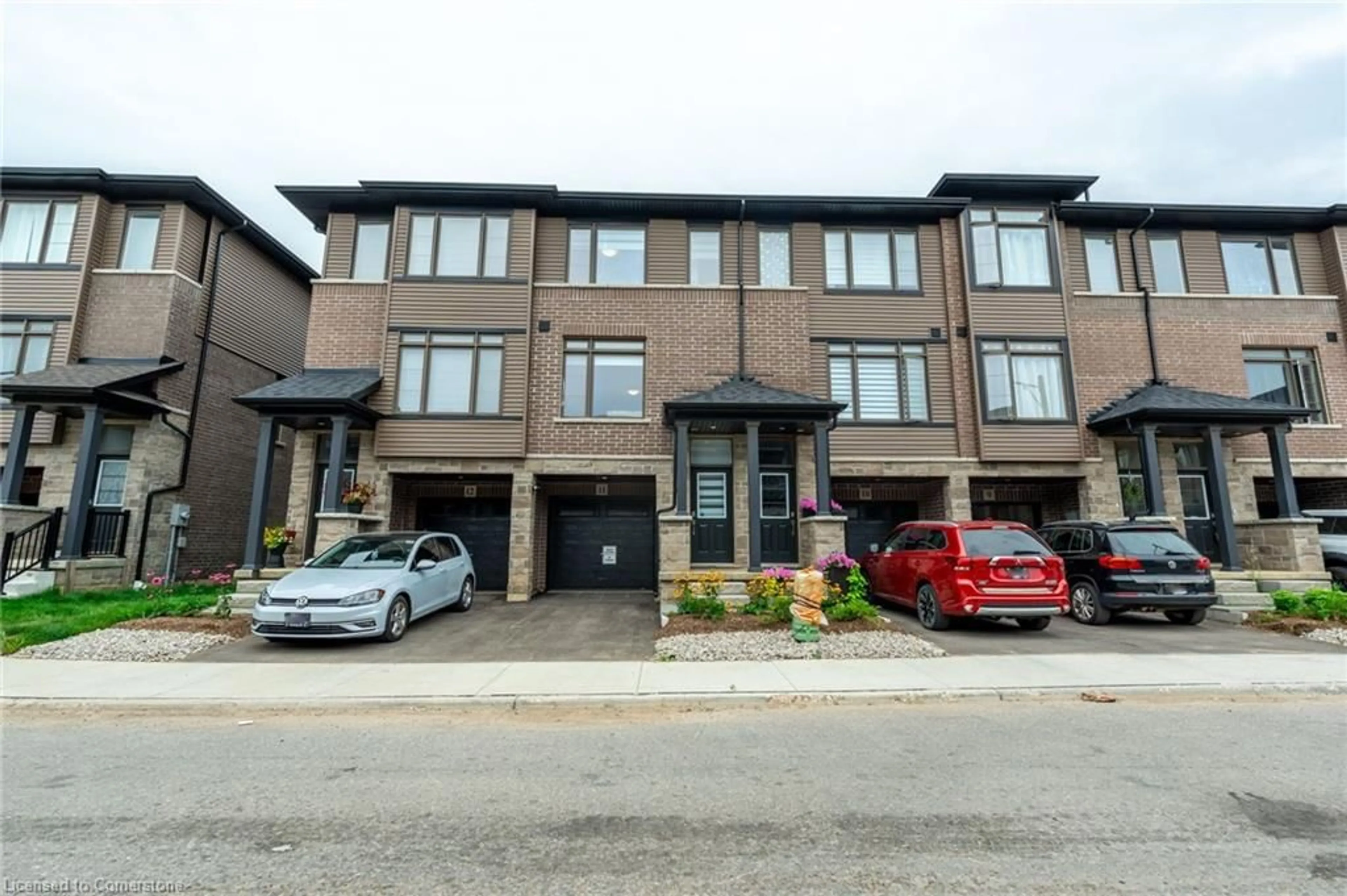 Unknown for 120 Court Dr #11, Paris Ontario N3L 4G7