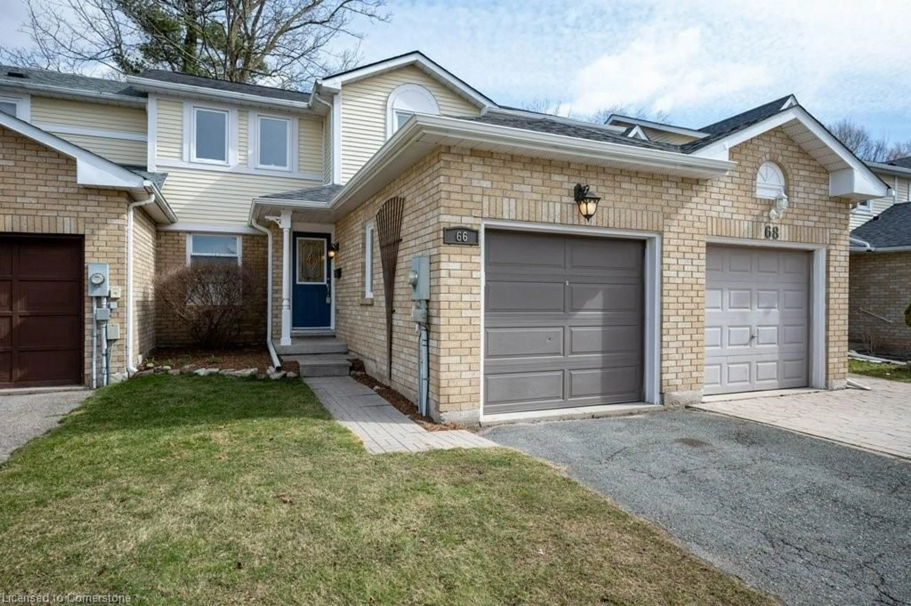 Home with brick exterior material, street for 66 Middlemiss Cres, Cambridge Ontario N1T 1R4