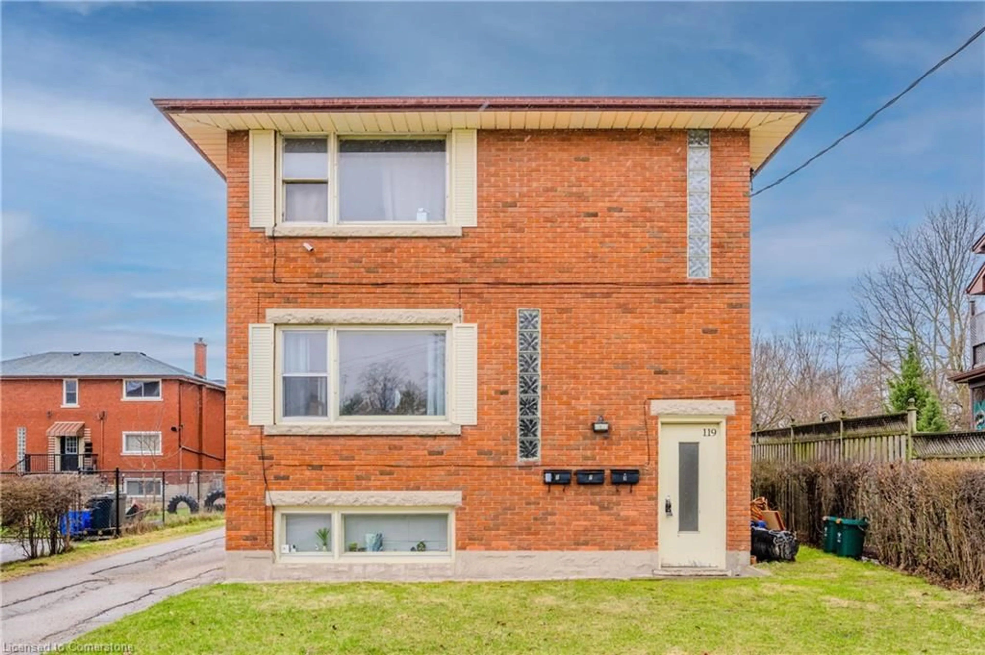 Home with brick exterior material, building for 119 Fairmount Rd, Kitchener Ontario N2H 2G5