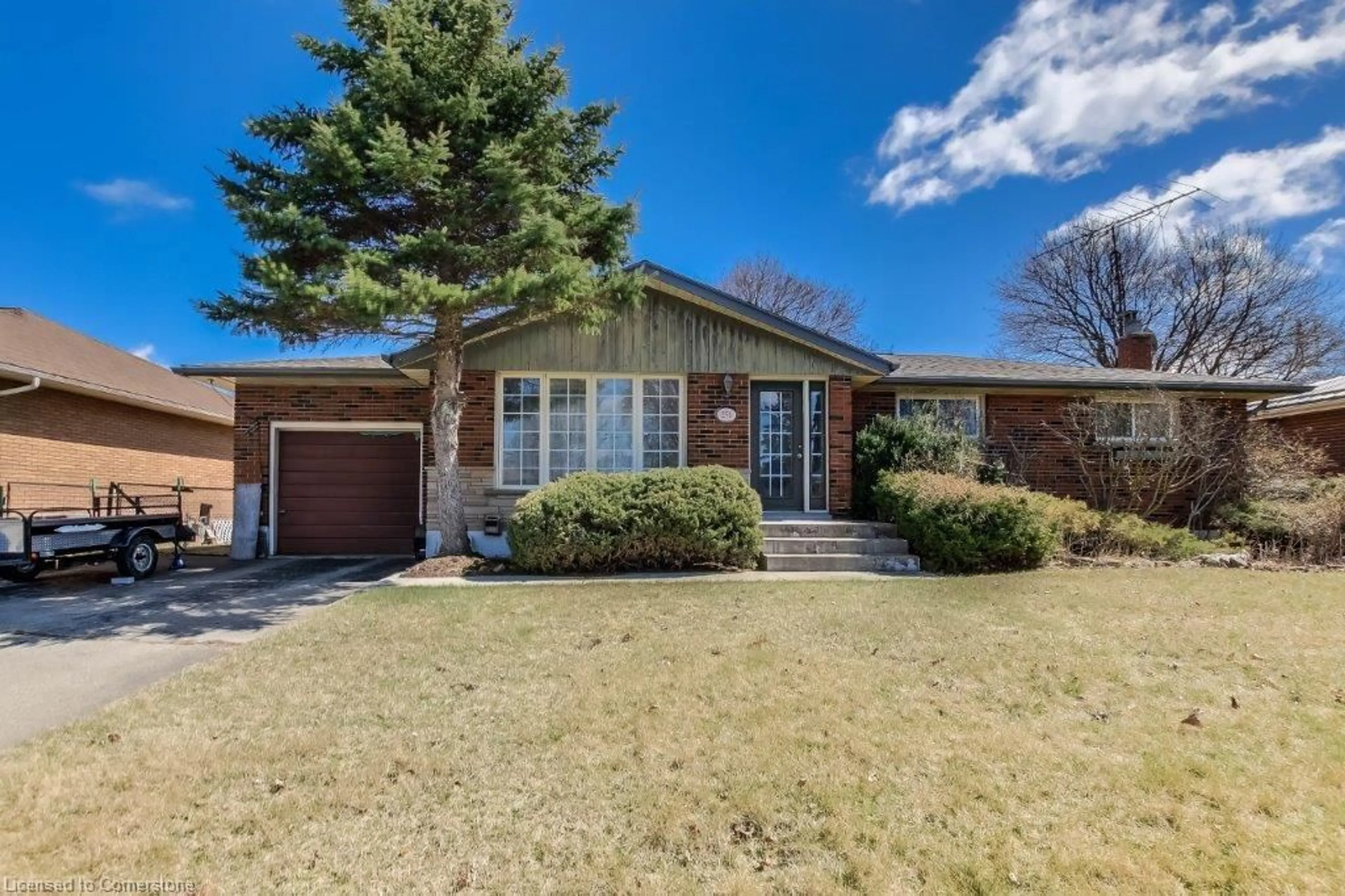 Home with brick exterior material, street for 251 Montclair Cres, Waterford Ontario N0E 1Y0