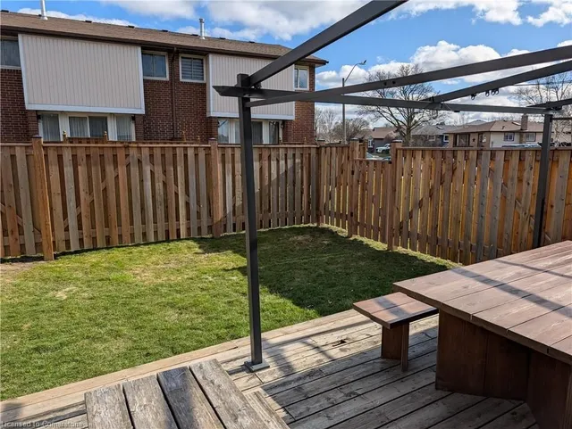 Additional property image - 45 Queenslea Dr Unit 63