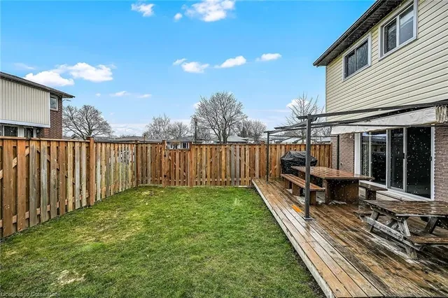 Additional property image - 45 Queenslea Dr Unit 63