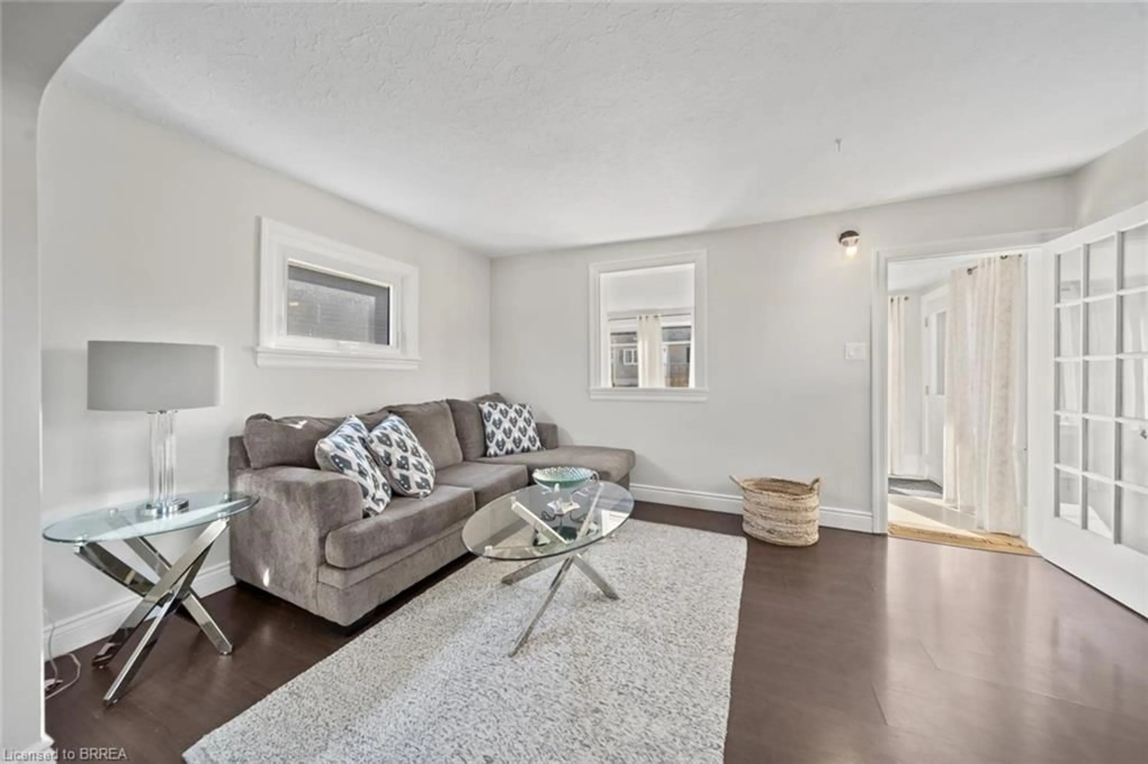Living room with furniture, unknown for 68 Dumfries St, Paris Ontario N3L 2E4