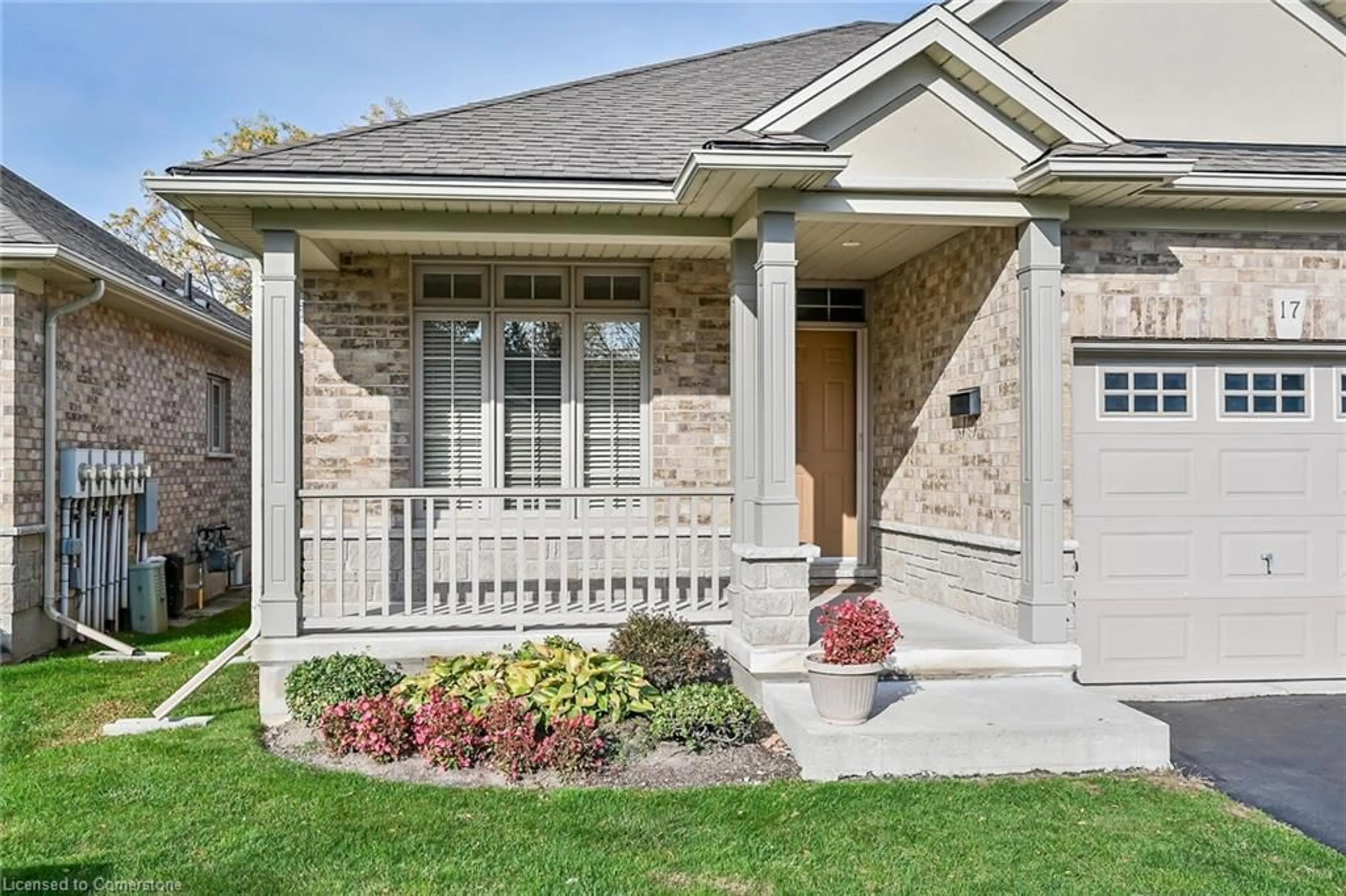 Home with brick exterior material, street for 1041 Pine St #17, Dunnville Ontario N1A 2N1