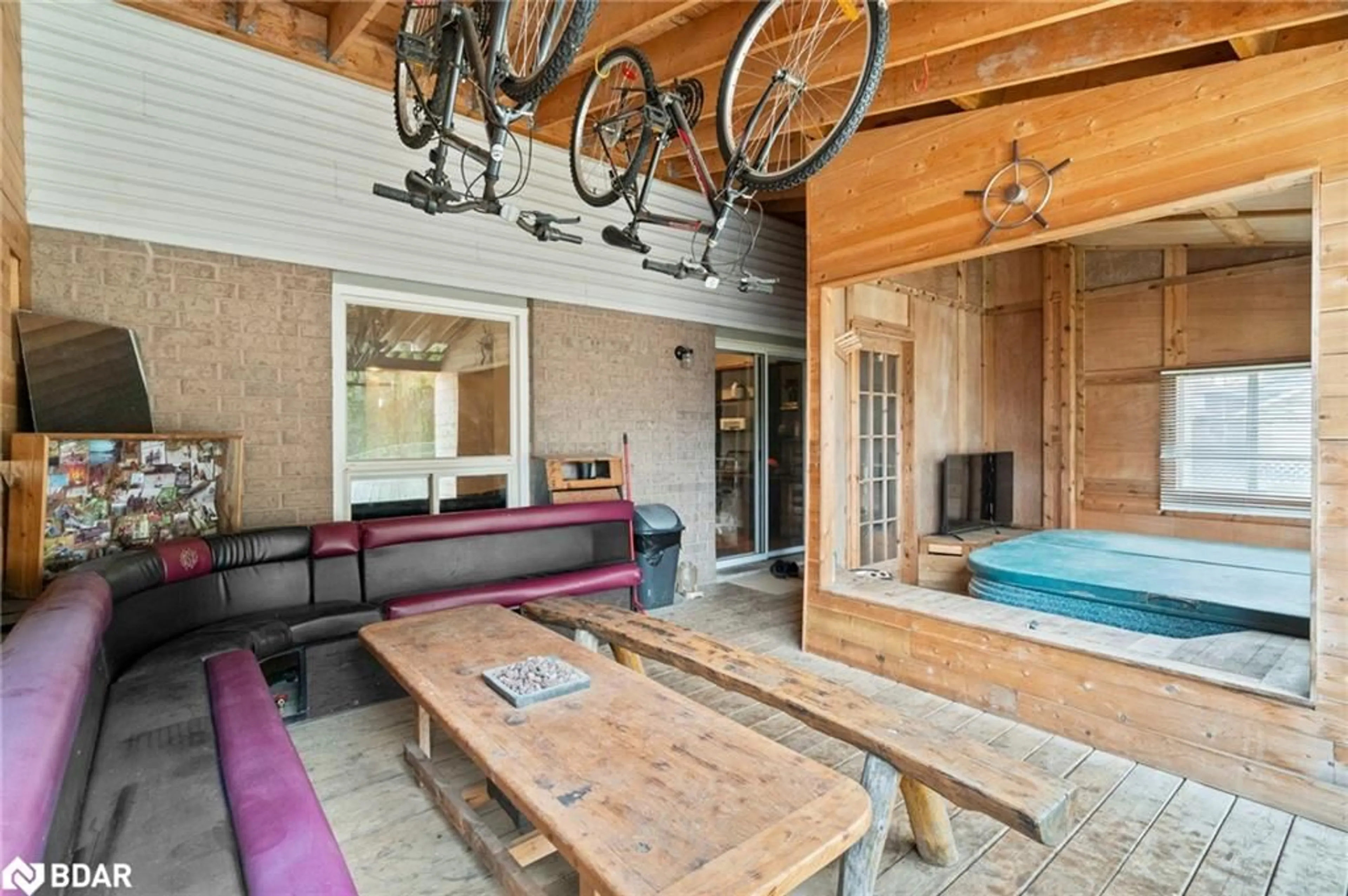 Patio, unknown for 462 Haines St, New Tecumseth Ontario L0G 1A0
