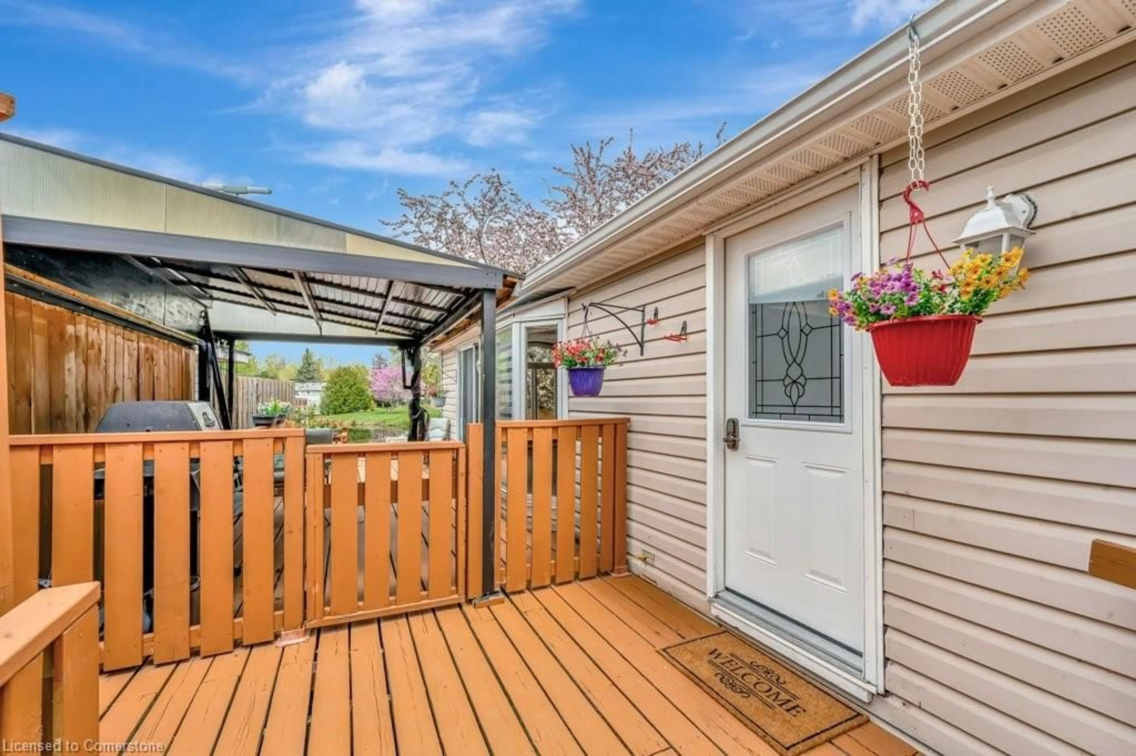Patio, street for 5 Bush Lane, Puslinch Ontario N1H 6H9