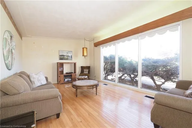 Additional property image - 13 Marketa Cres