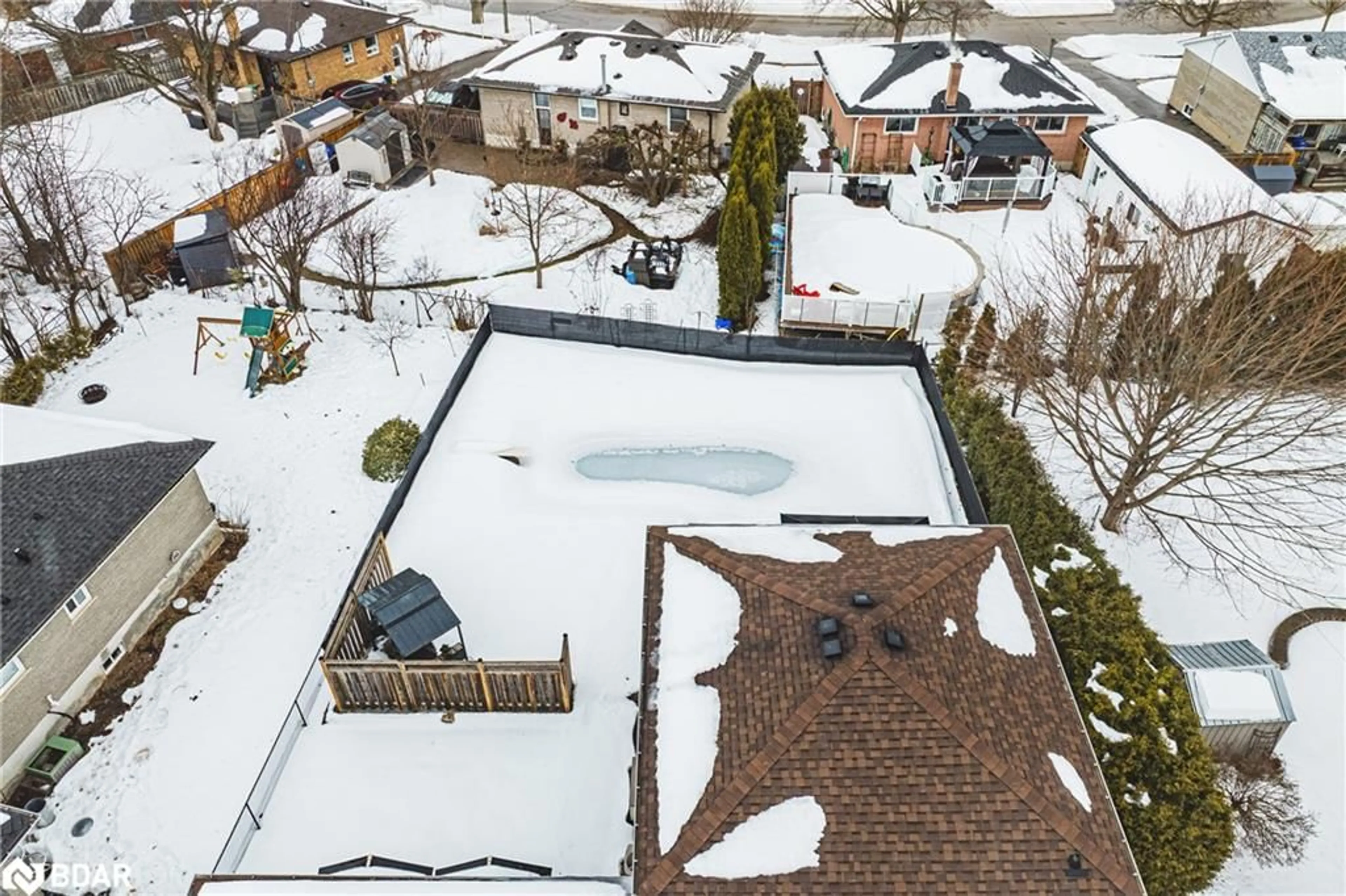 A pic from outside/outdoor area/front of a property/back of a property/a pic from drone, unknown for 97 Rexway Dr, Halton Hills Ontario L7G 1R3