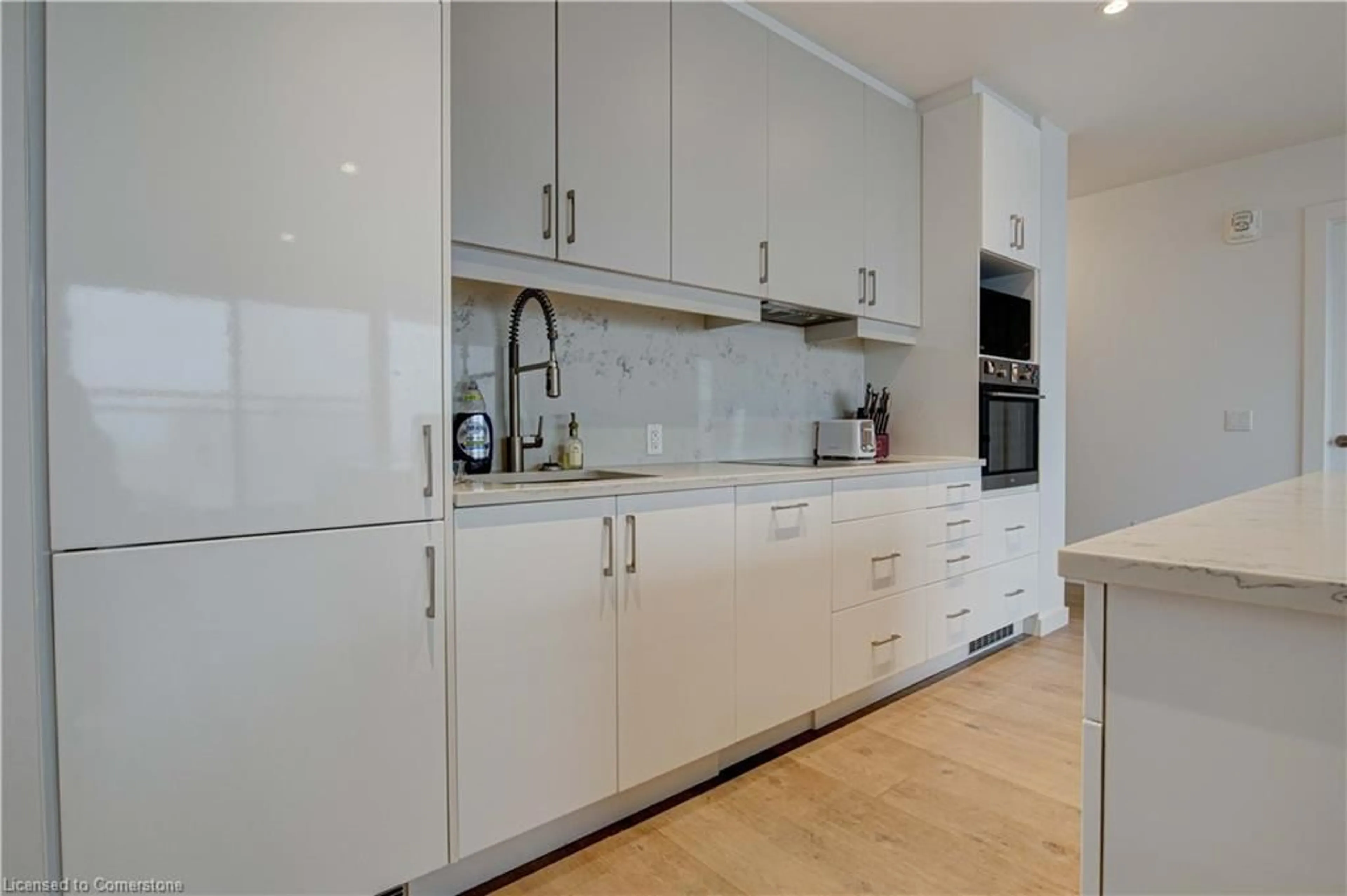 Contemporary kitchen, unknown for 181 King St #1205, Waterloo Ontario N2J 0E7