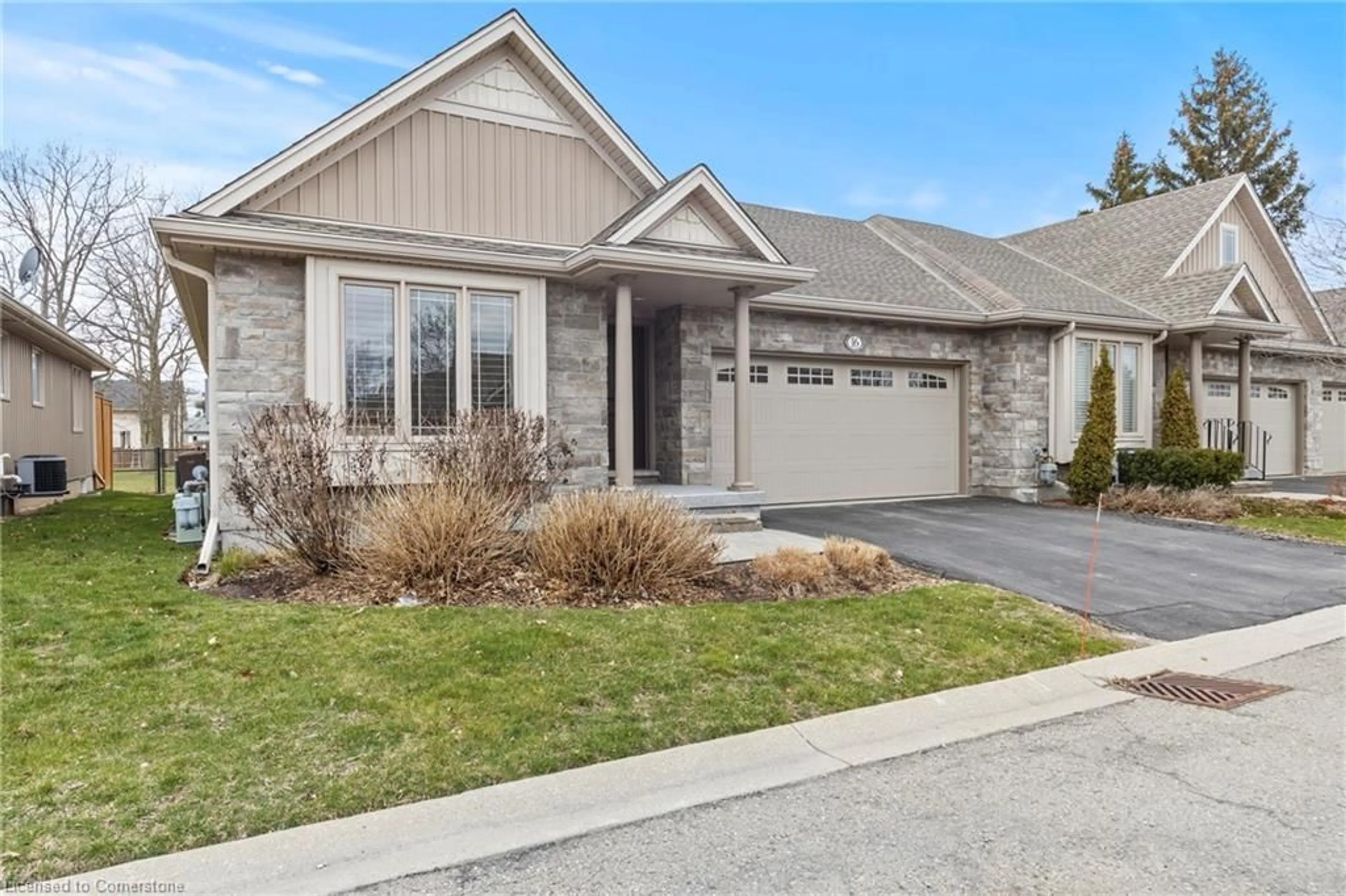 Home with brick exterior material, street for 70 Elmwood Ave #16, Welland Ontario L3C 0C1