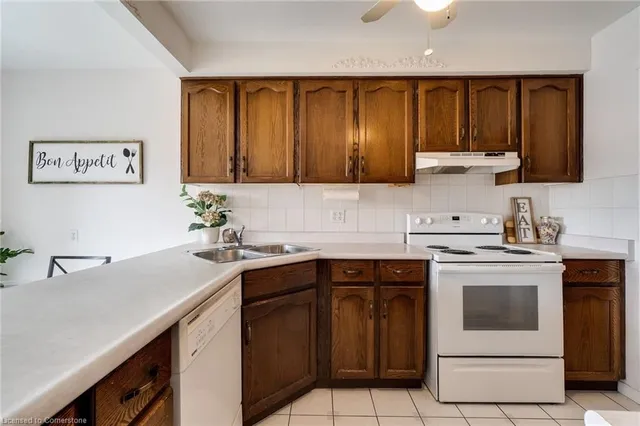 Additional property image - 3050 Pinemeadow Dr Unit 59