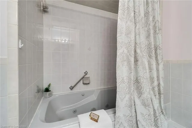 Additional property image - 3050 Pinemeadow Dr Unit 59