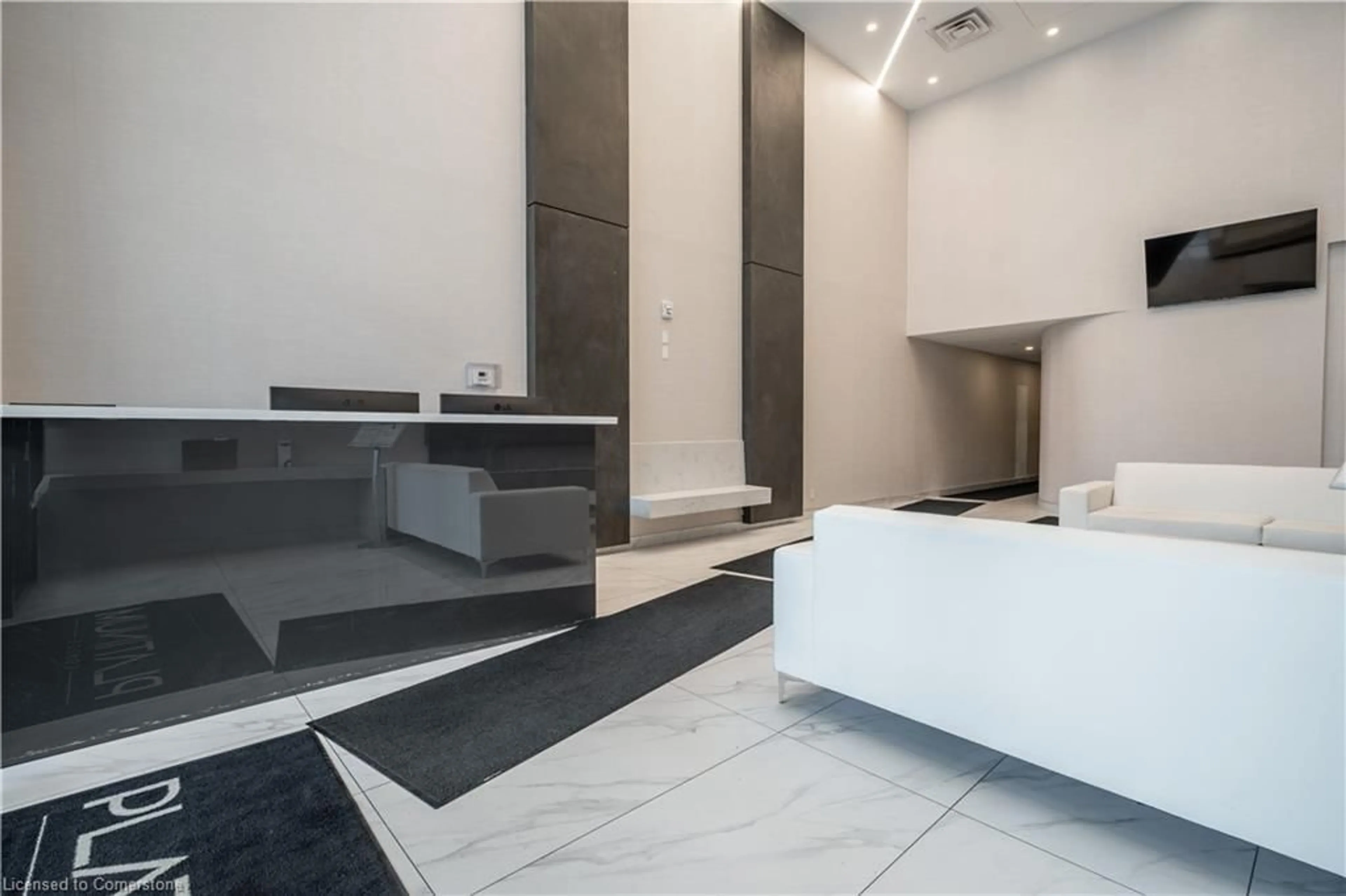Lobby for 15 Queen St #1208, Hamilton Ontario L8P 0C6