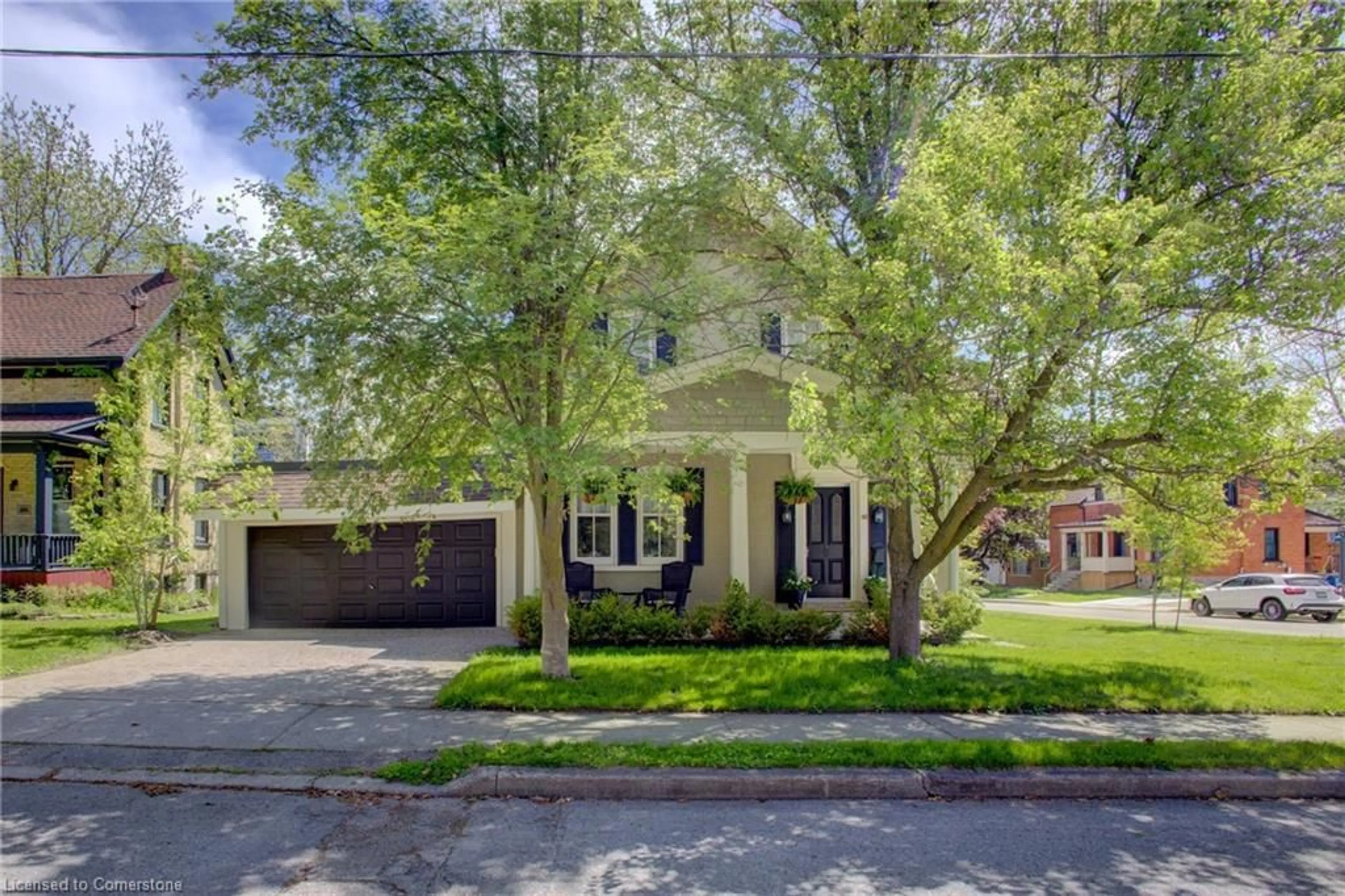 Home with brick exterior material, street for 80 Fountain St, Waterloo Ontario N2L 3N1