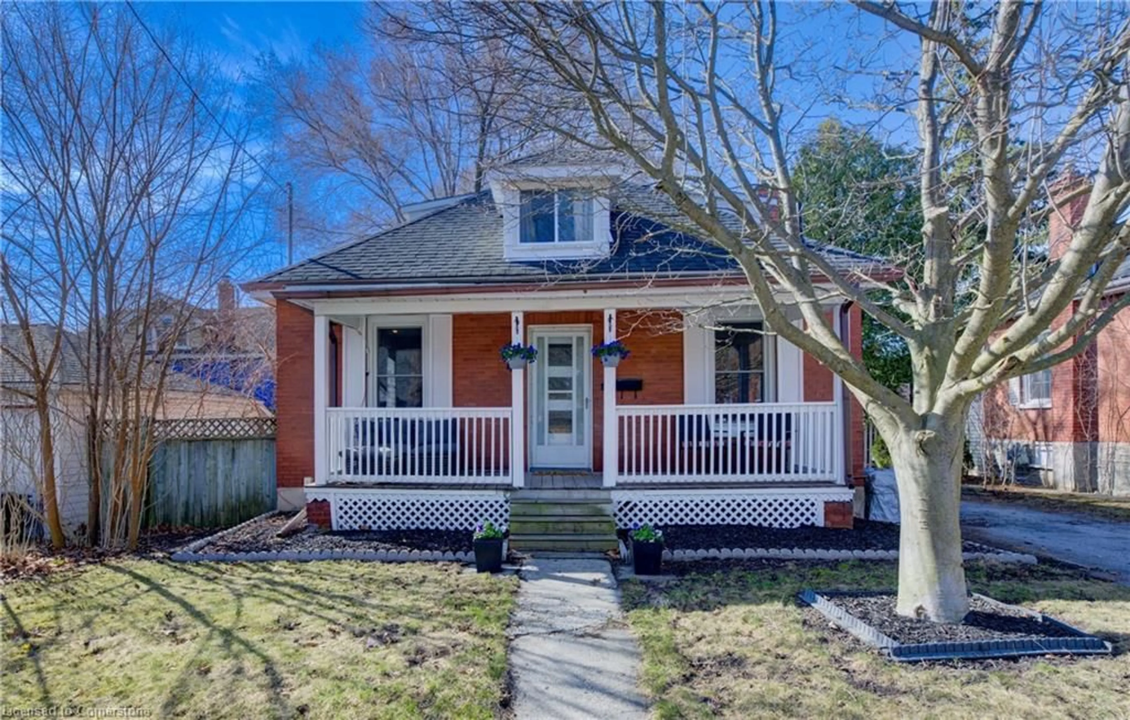 Unknown for 47 Gilholm Ave, Cambridge Ontario N1S 1T5
