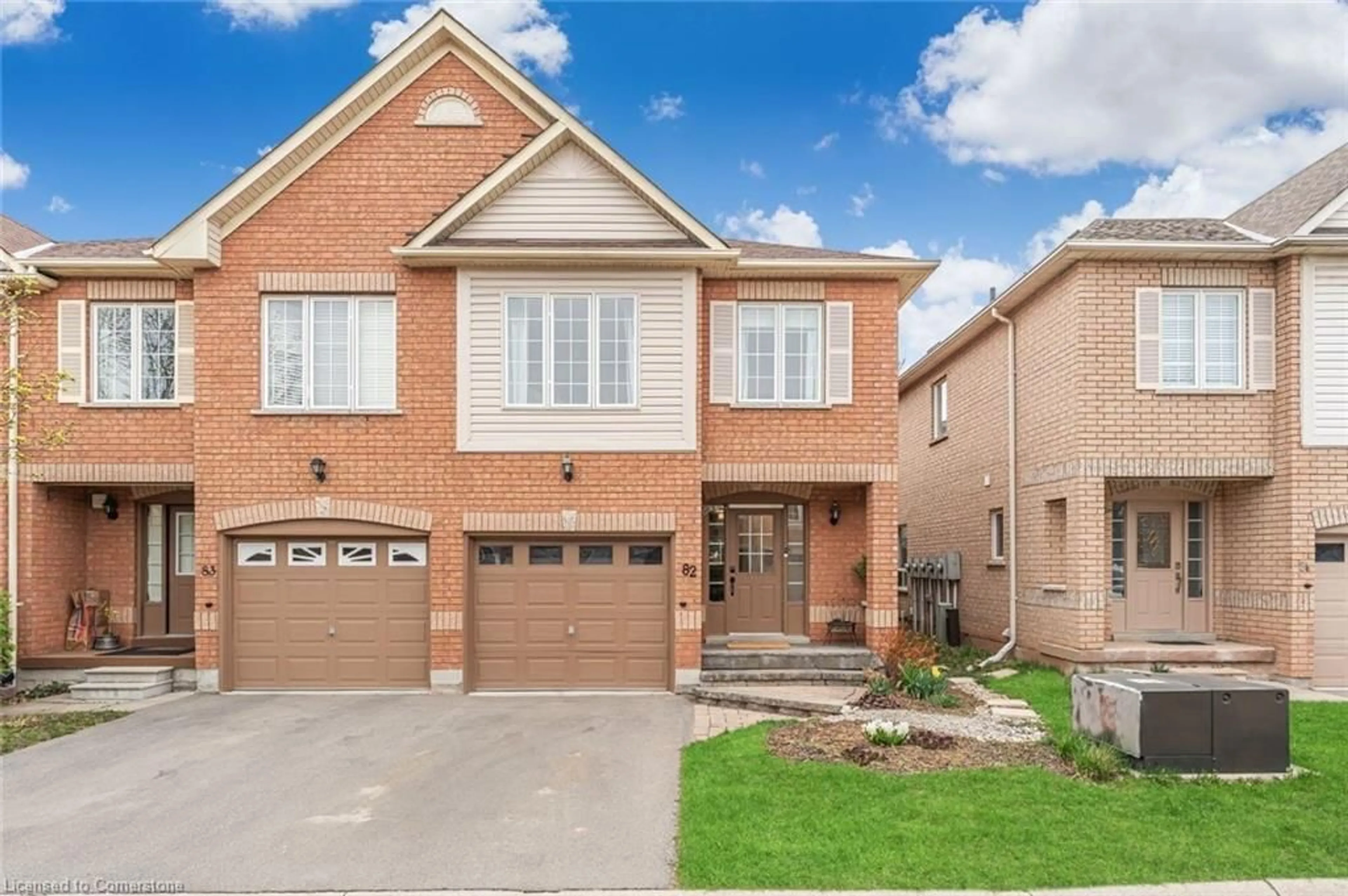 Home with brick exterior material, street for 1489 Heritage Way #82, Oakville Ontario L6M 4M6