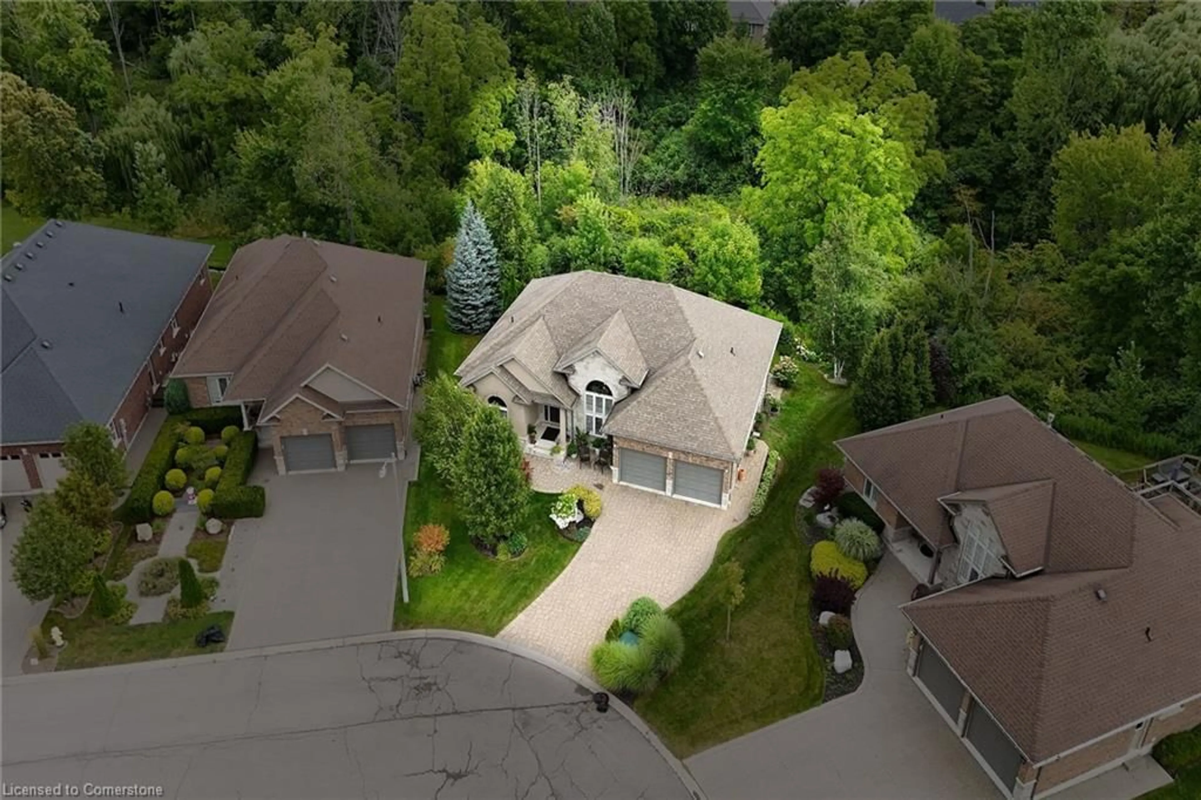 A pic from outside/outdoor area/front of a property/back of a property/a pic from drone, street for 100 Magnolia Dr, Port Dover Ontario N0A 1N6