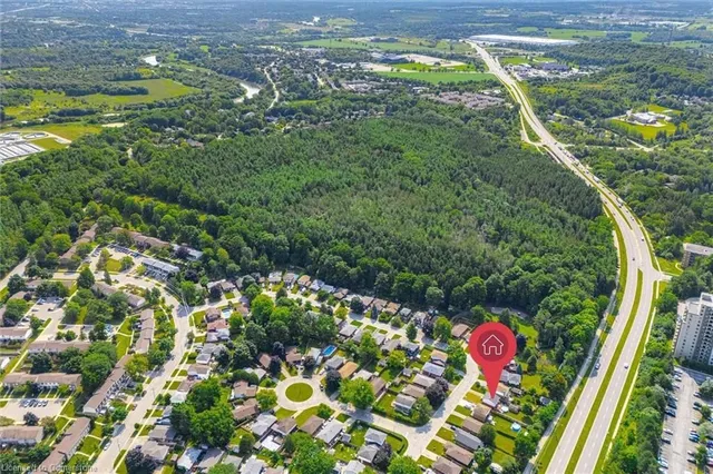 Additional property image - 90 Arrowhead Cres