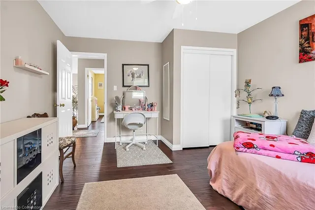 Additional property image - 15 Anderson Crt