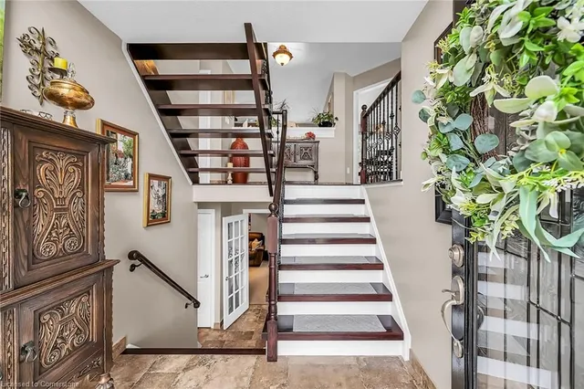 Additional property image - 15 Anderson Crt