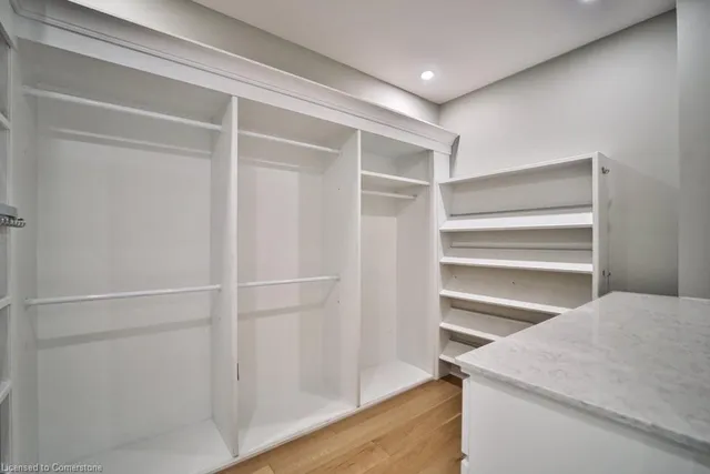 Additional property image - 6121 Guelph Line