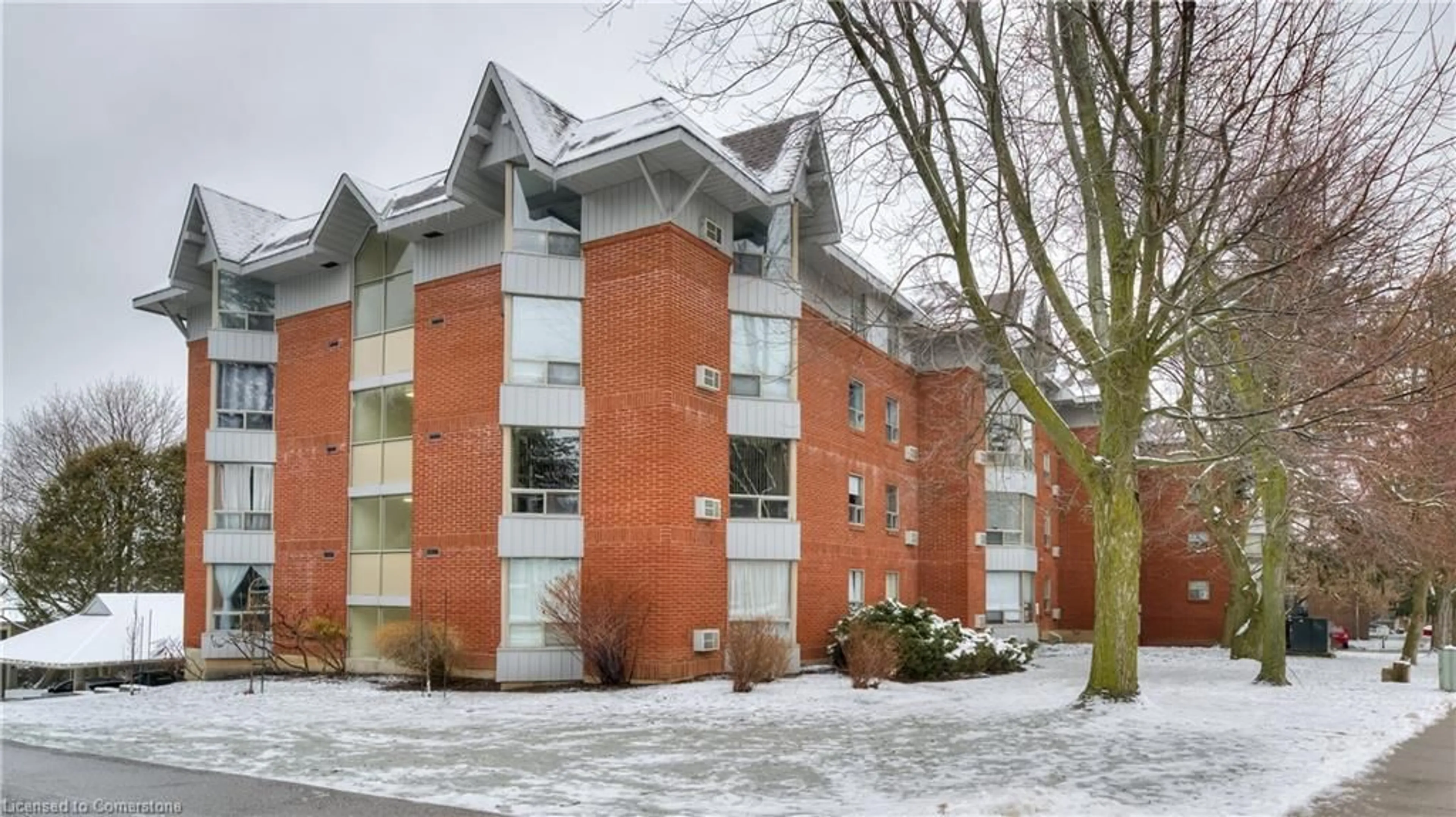 Unknown for 384 Erb St #203, Waterloo Ontario N2L 1W6