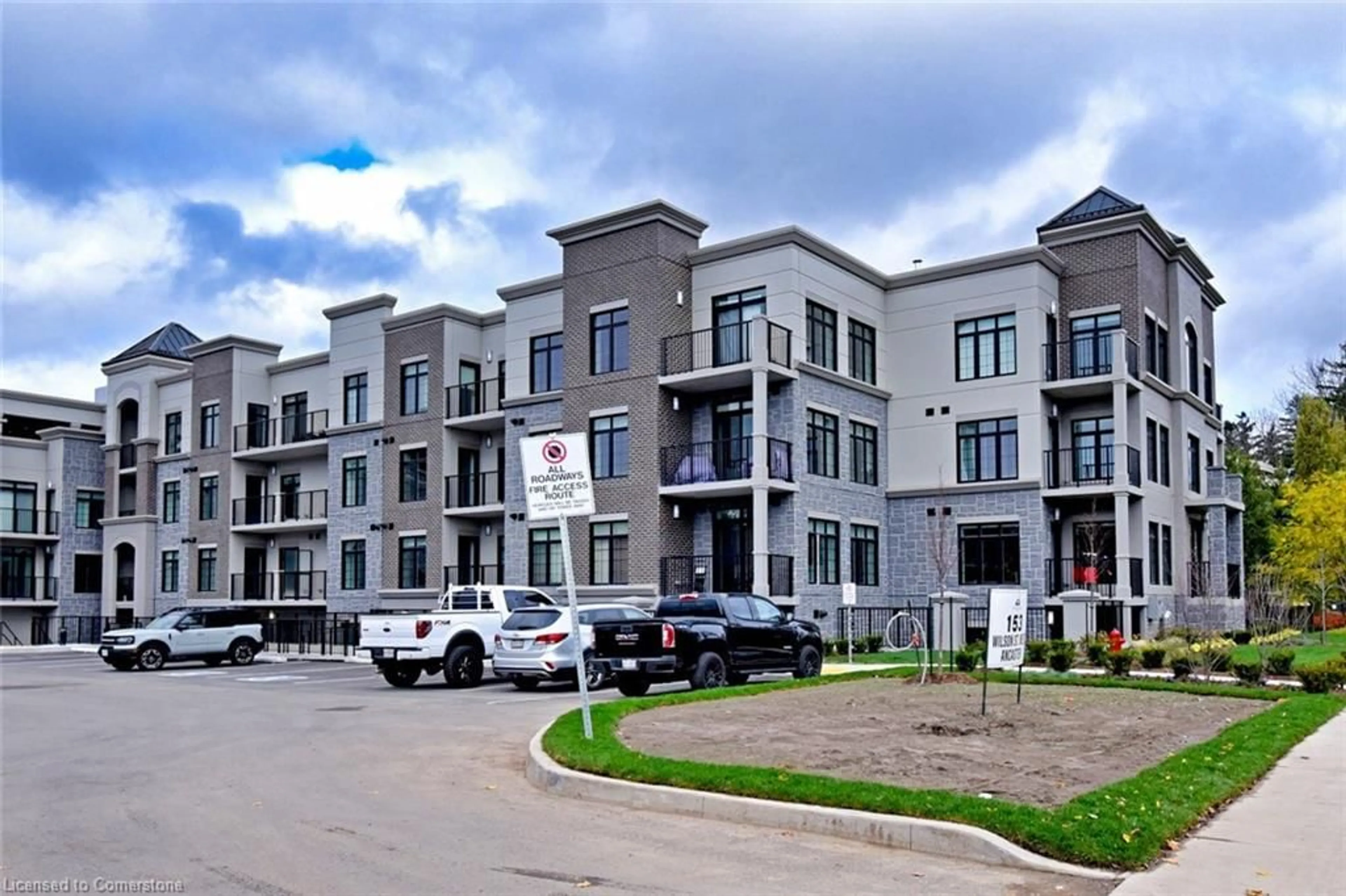 A pic from outside/outdoor area/front of a property/back of a property/a pic from drone, building for 153 Wilson St #306, Ancaster Ontario L9G 1N4