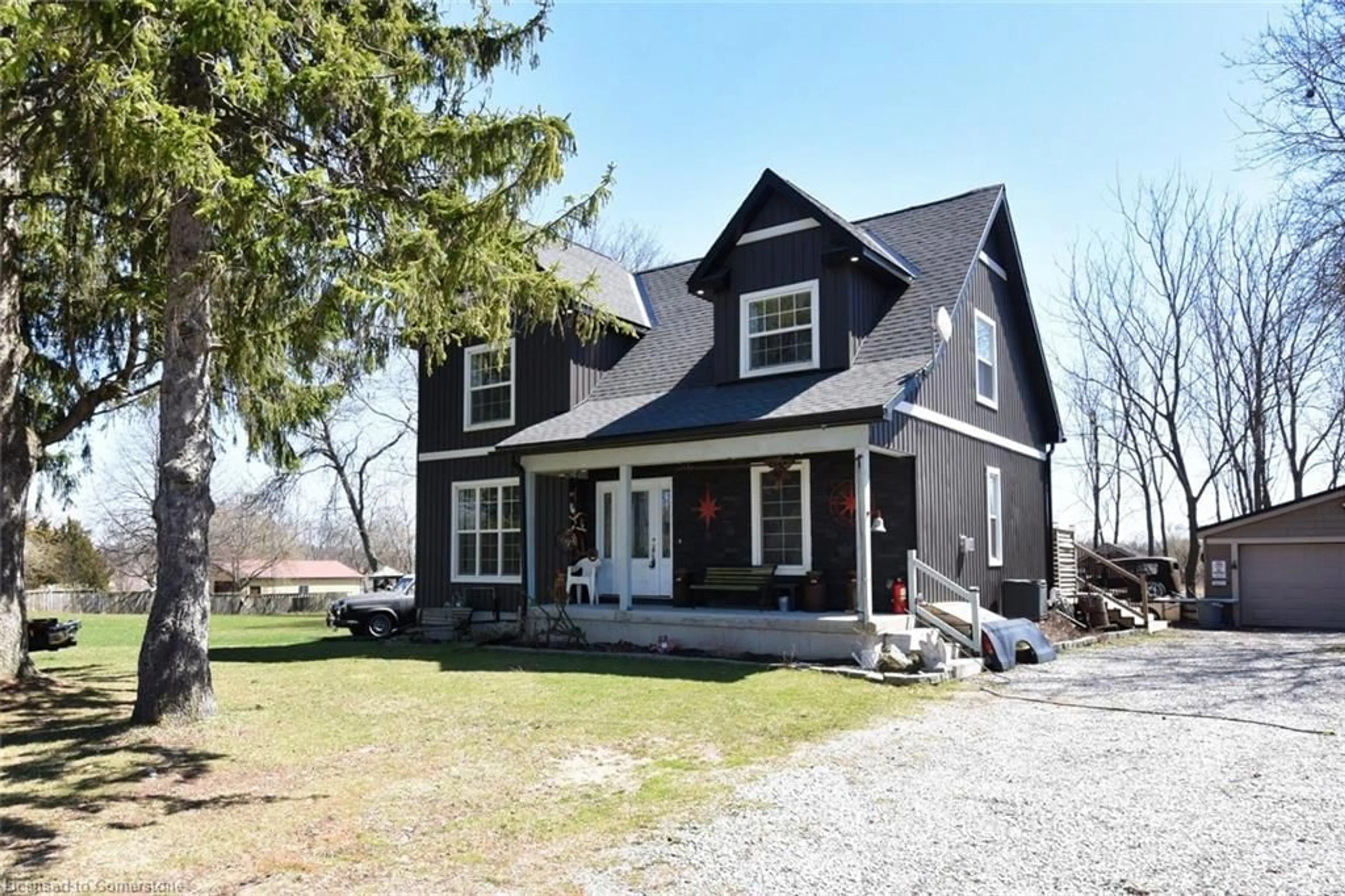 Home with vinyl exterior material, street for 1364 Thompson Rd, Waterford Ontario N0E 1Y0