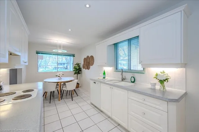 Additional property image - 46 Gilmour Cres