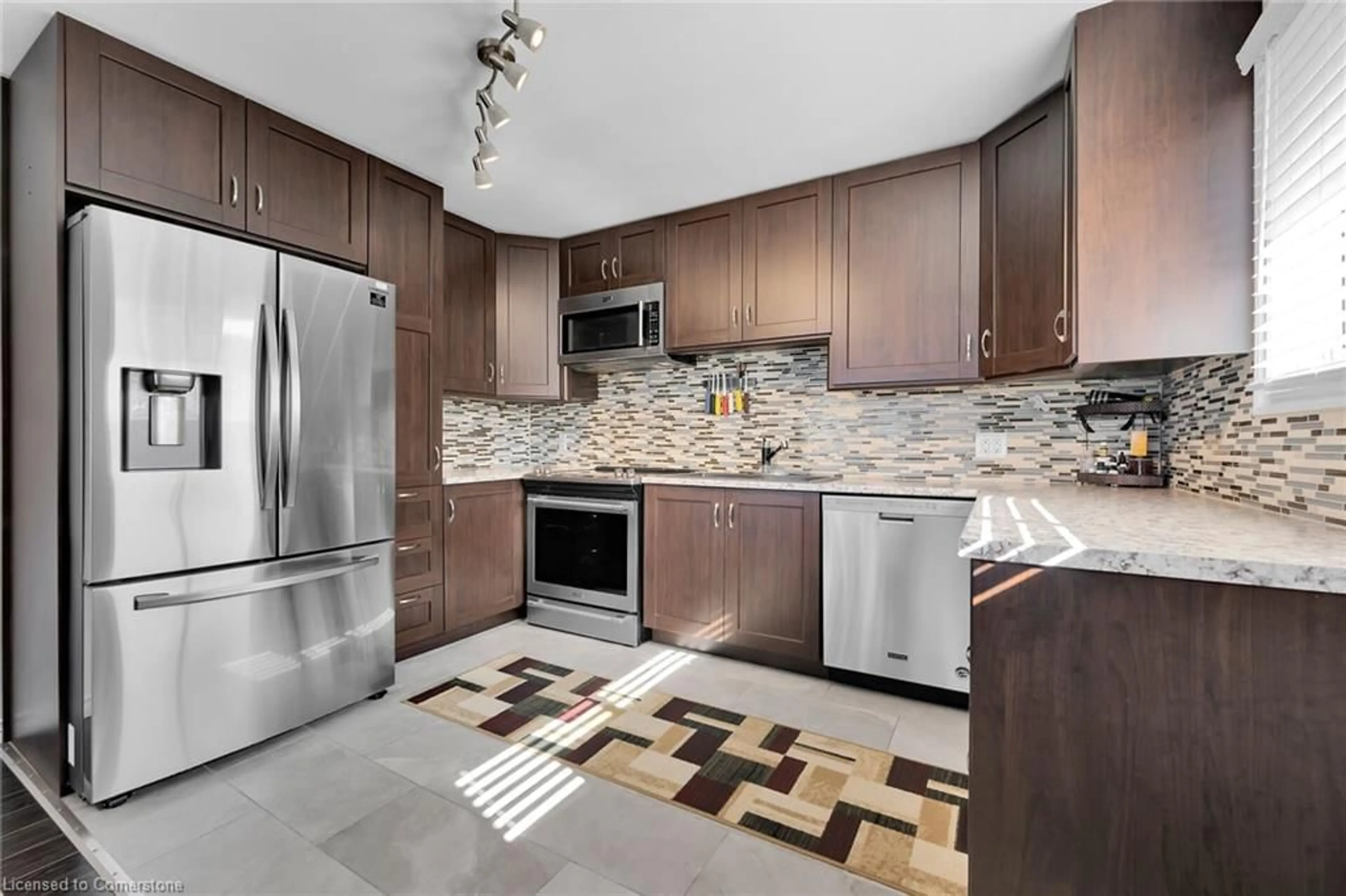 Contemporary kitchen, ceramic/tile floor for 42 Warwick Rd, Hamilton Ontario L8E 1Y6