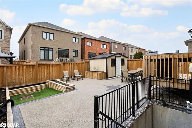 Primary image of 42 Ferdinand Dr