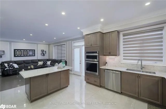 Additional image 42 of 42 Ferdinand Dr
