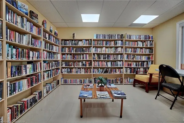 Additional property image - 120 Kilroot Pl