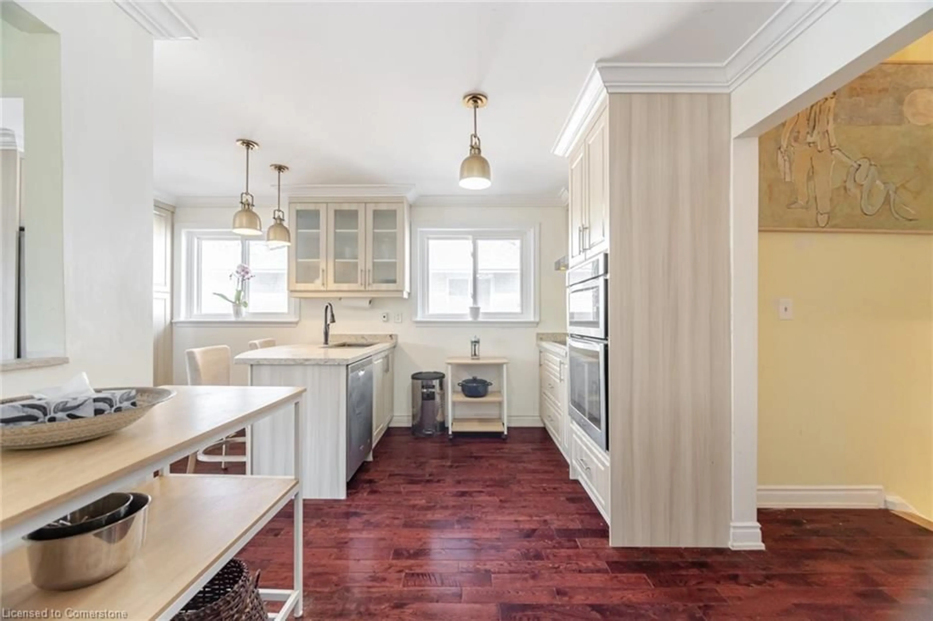 Open concept kitchen, unknown for 2426 Padstow Cres, Mississauga Ontario L5J 2G4