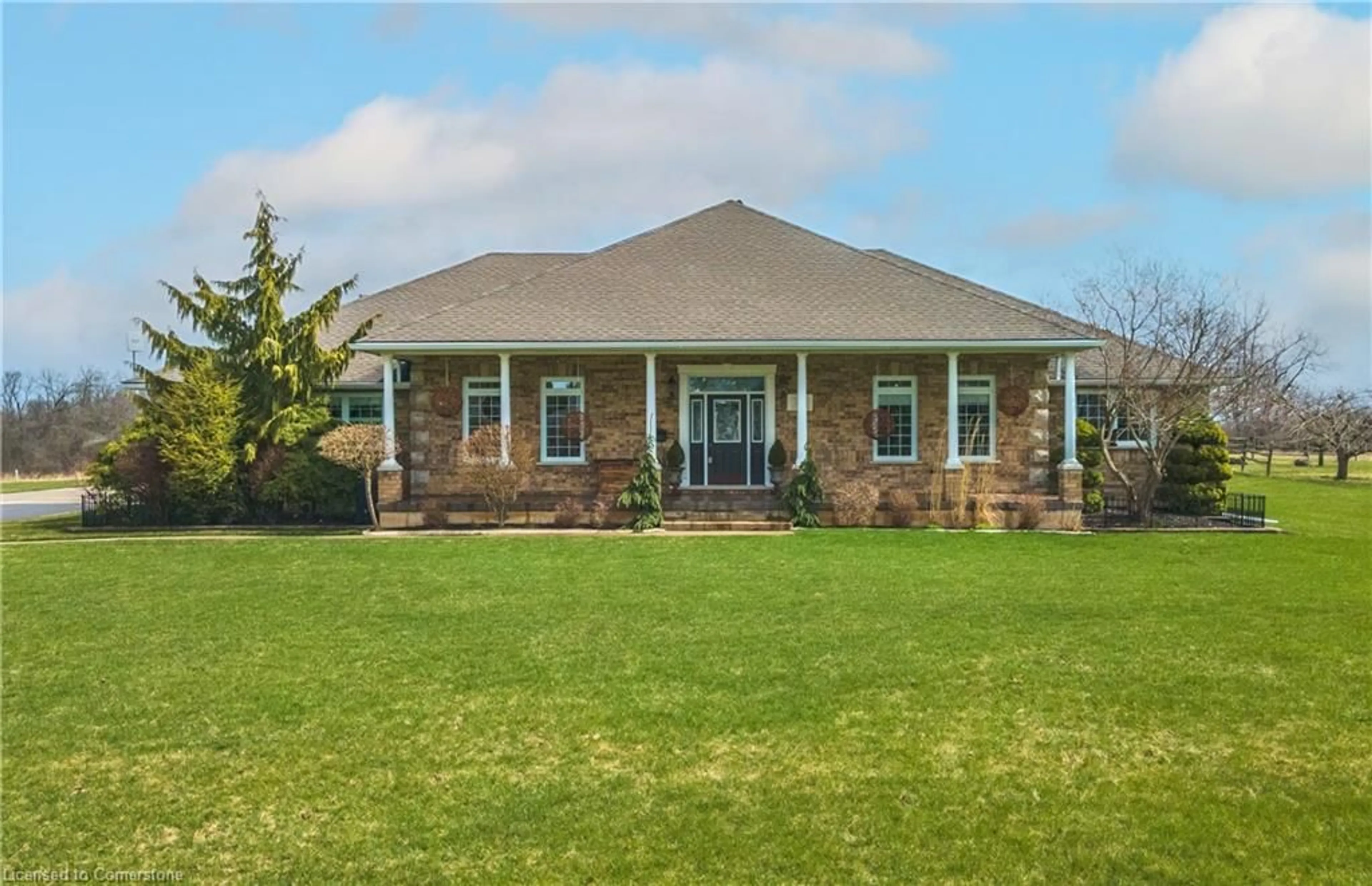 Home with brick exterior material, building for 1794 Seaton Rd, Cambridge Ontario N1R 5S2