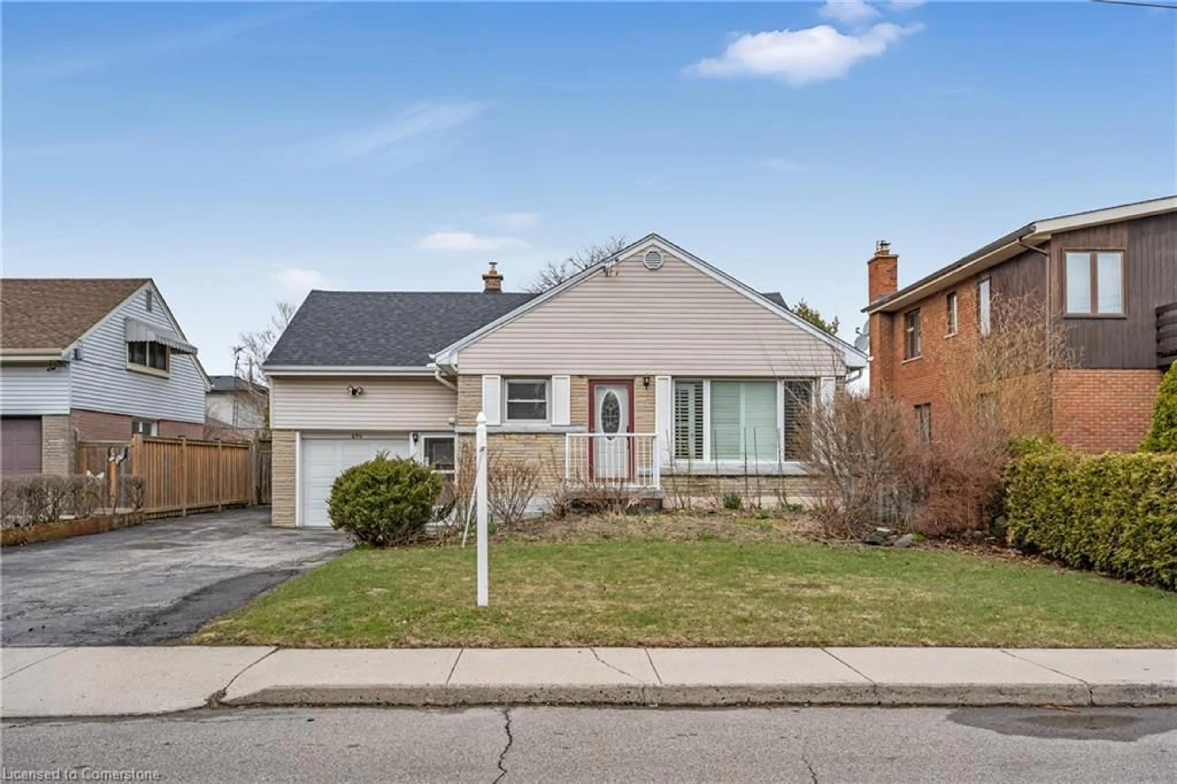 Home with brick exterior material, street for 494 East 37th St, Hamilton Ontario L8V 4B9