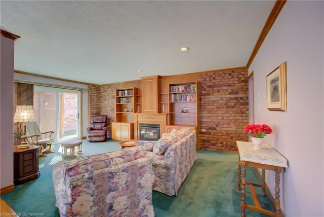 Additional property image - 868 Fairway Cres