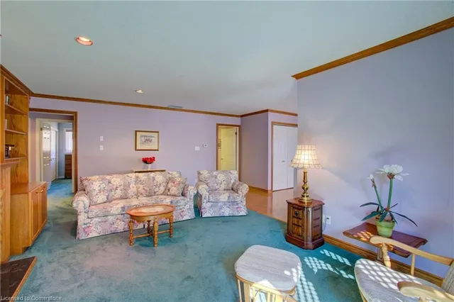 Additional property image - 868 Fairway Cres