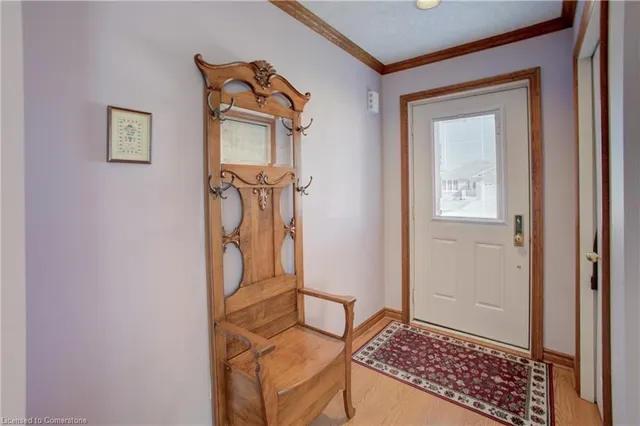 Additional property image - 868 Fairway Cres
