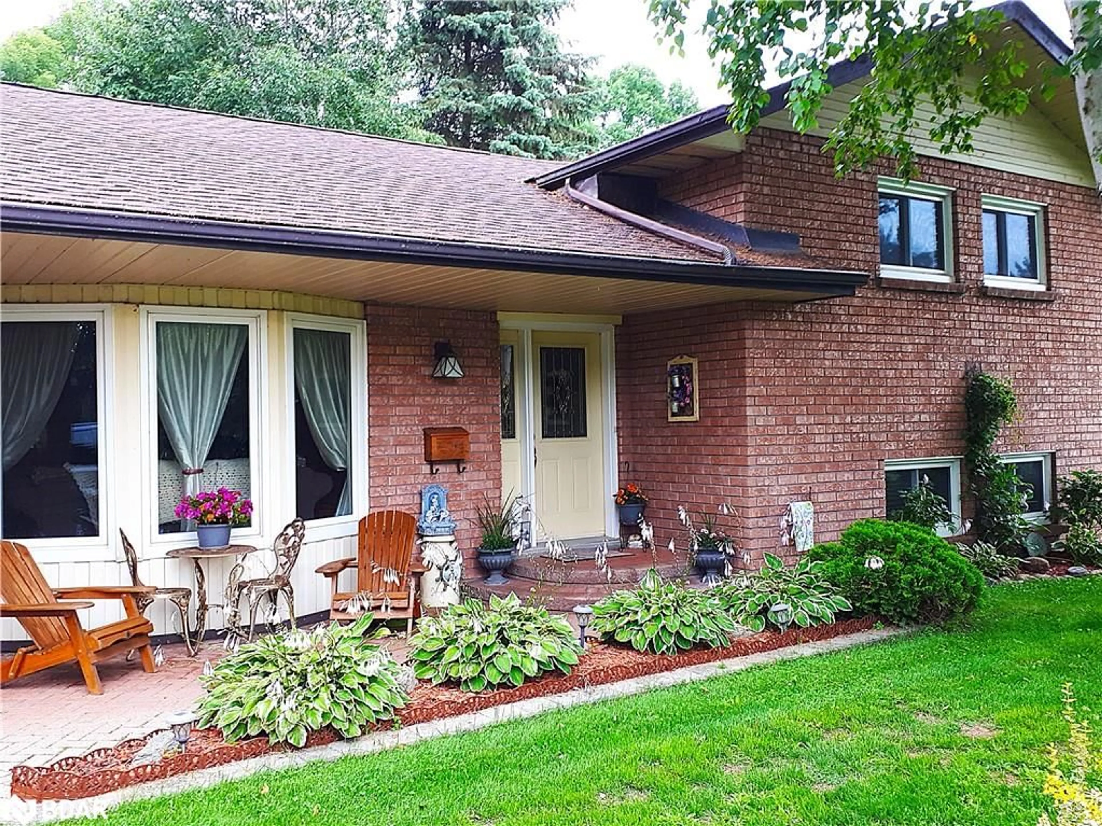 Home with brick exterior material, street for 148 Bayshore Dr, Brechin Ontario L0K 1B0