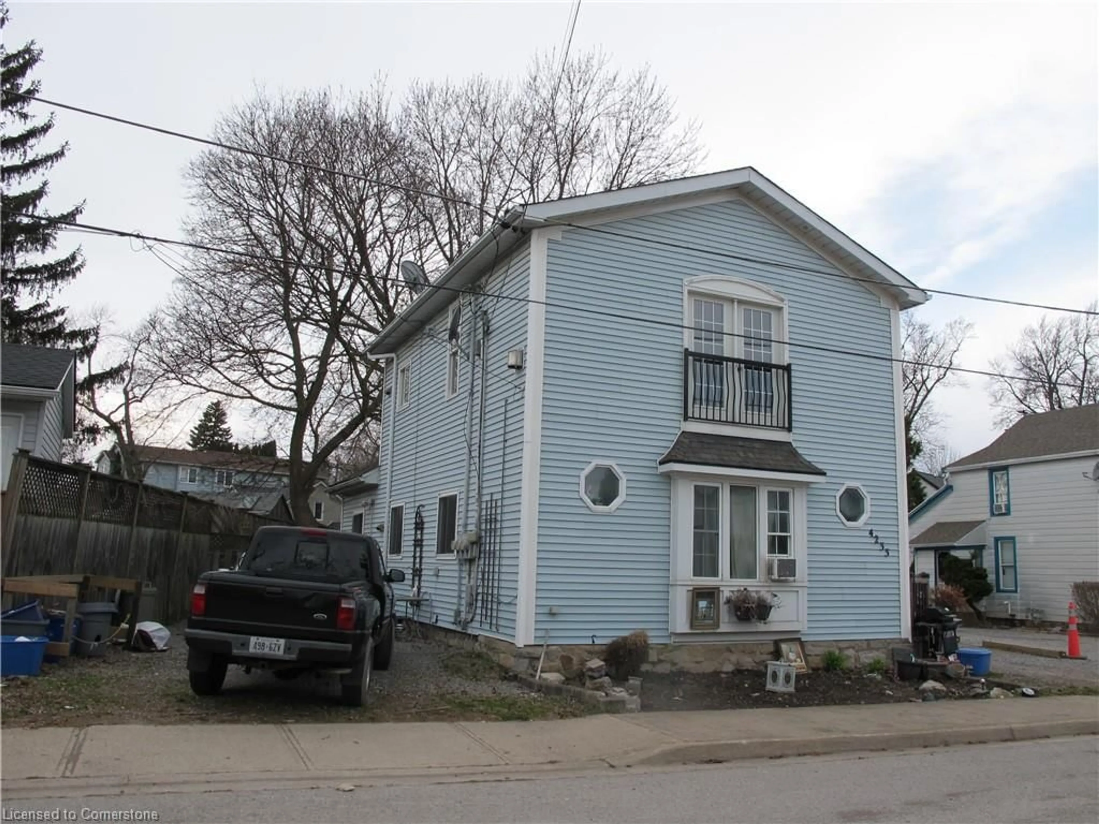 Unknown for 4233 May Ave, Niagara Falls Ontario L2E 3H9