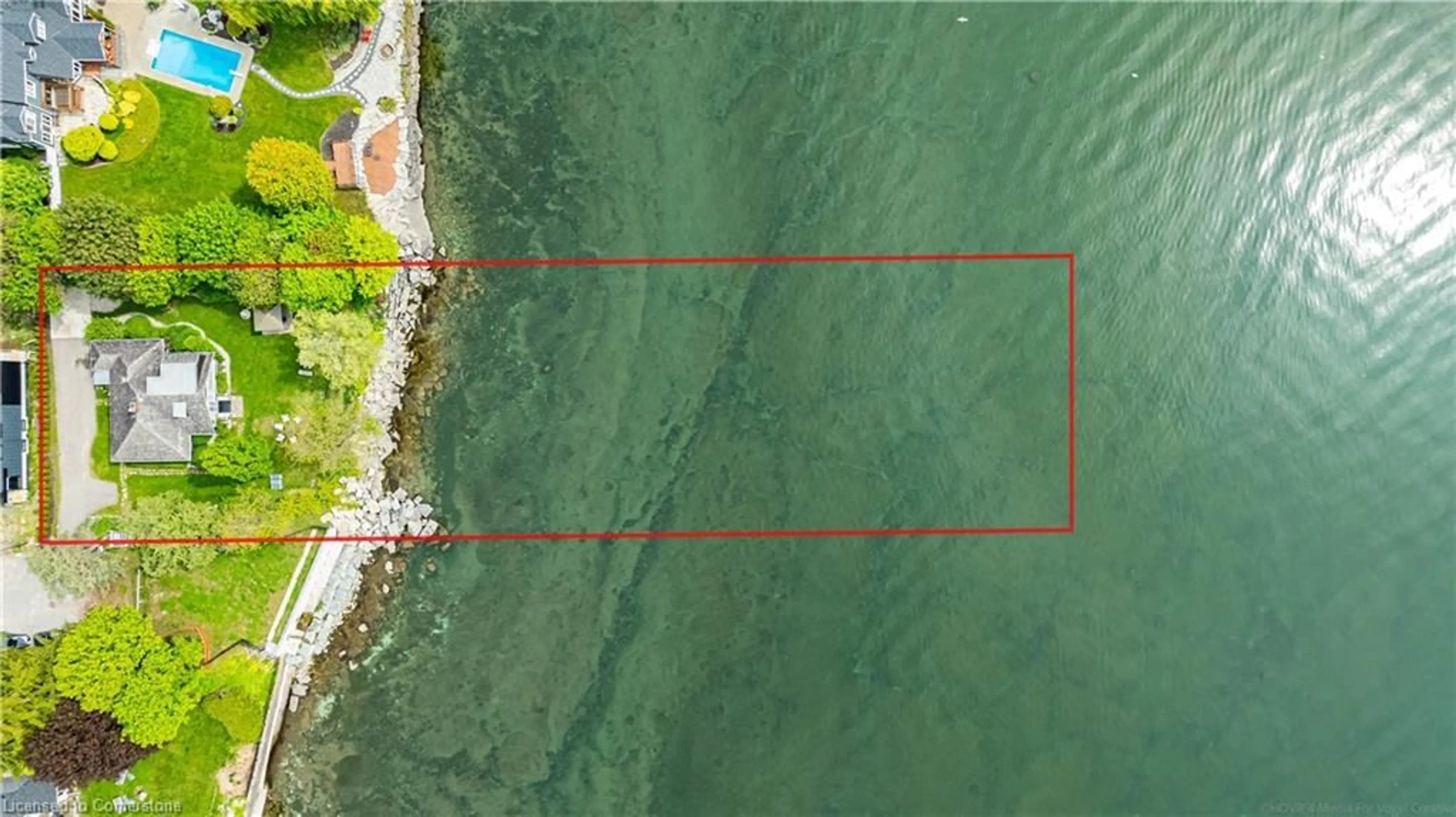 A pic from outside/outdoor area/front of a property/back of a property/a pic from drone, water/lake/river/ocean view for 227 Green St, Burlington Ontario L7R 0B1